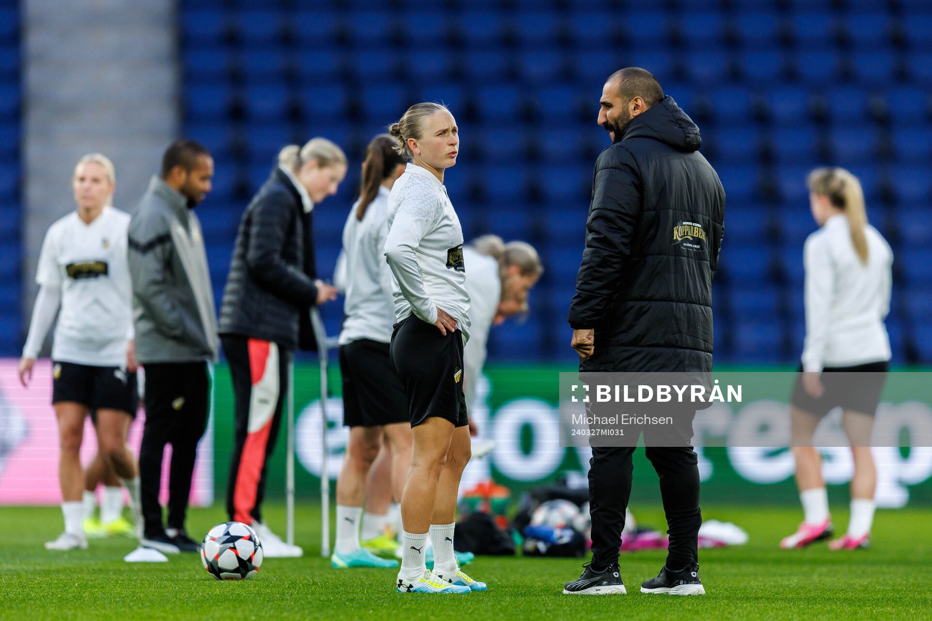 Filippa Curmark and Head coach Mak Lind of Häcken