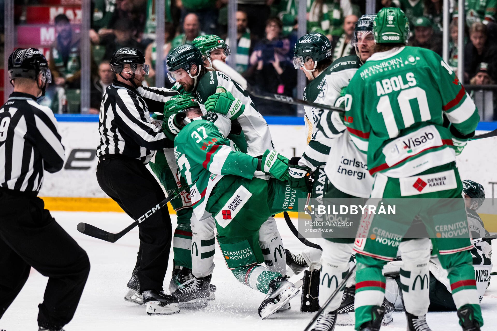 Rögles Albin Sundsvik och Färjestads Linus Johansson