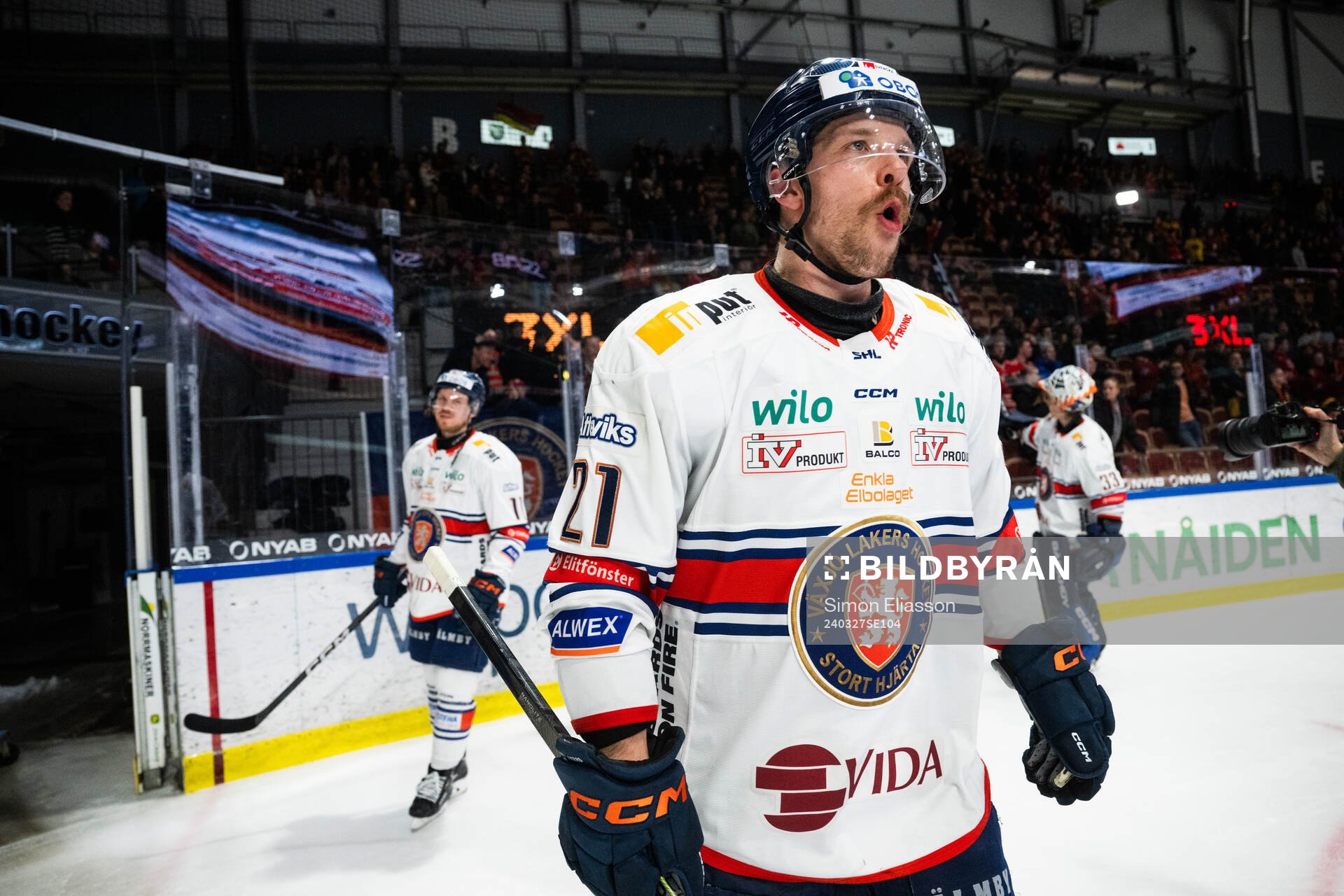 Växjös Brian Cooper jublar