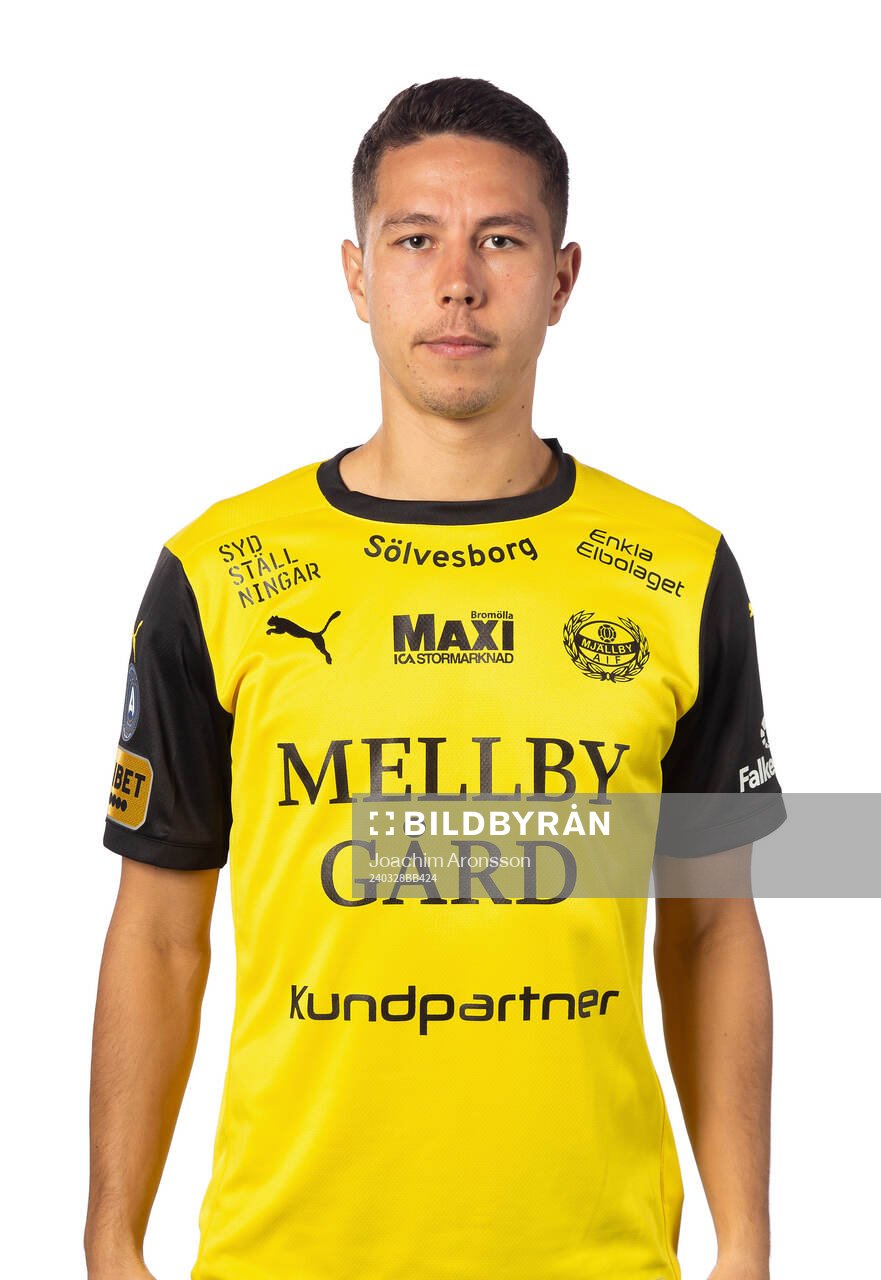 Mjällbys Niklas Röjkjaer
