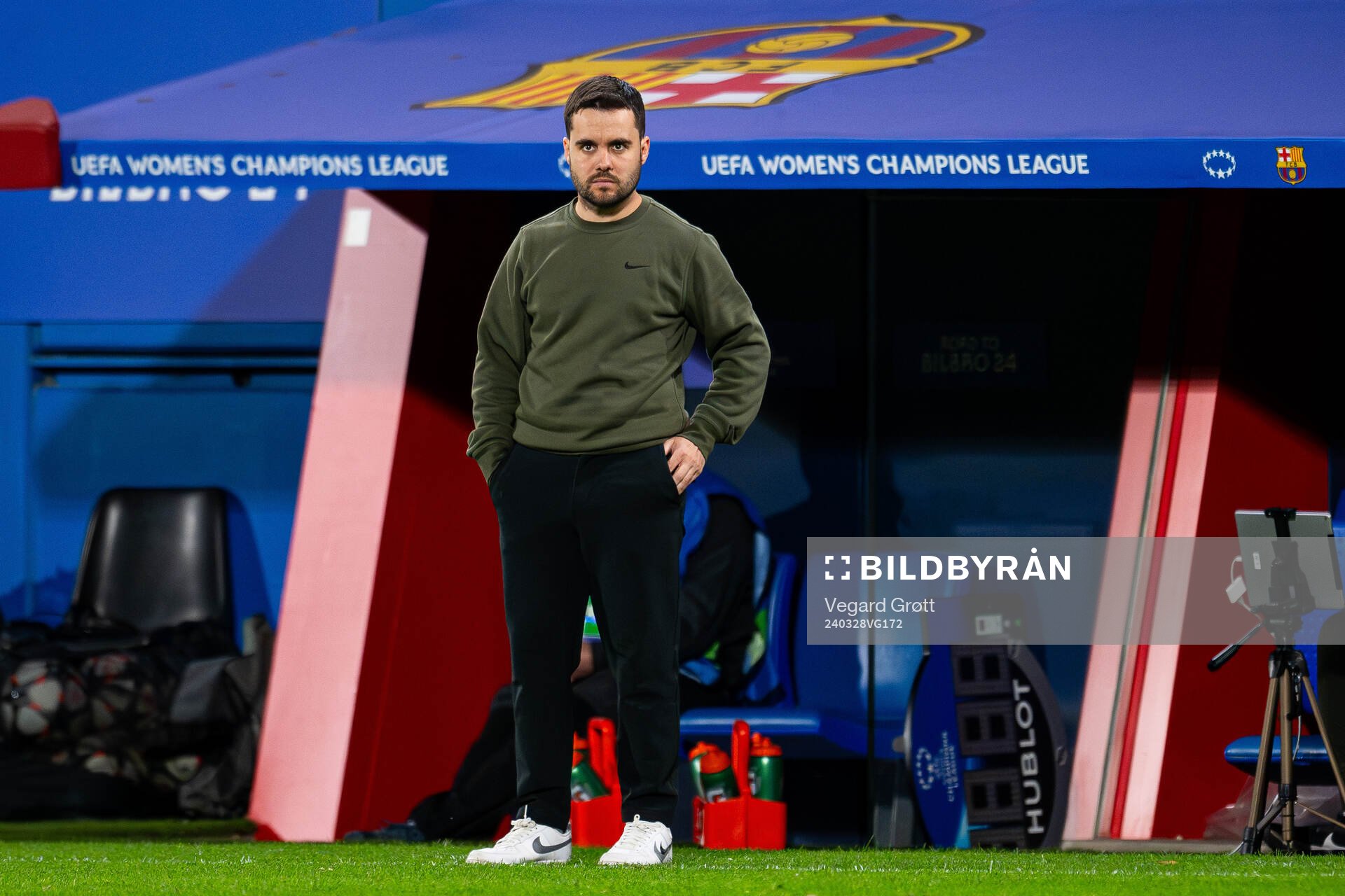 Jonatan Giráldez, head coach of Barcelona