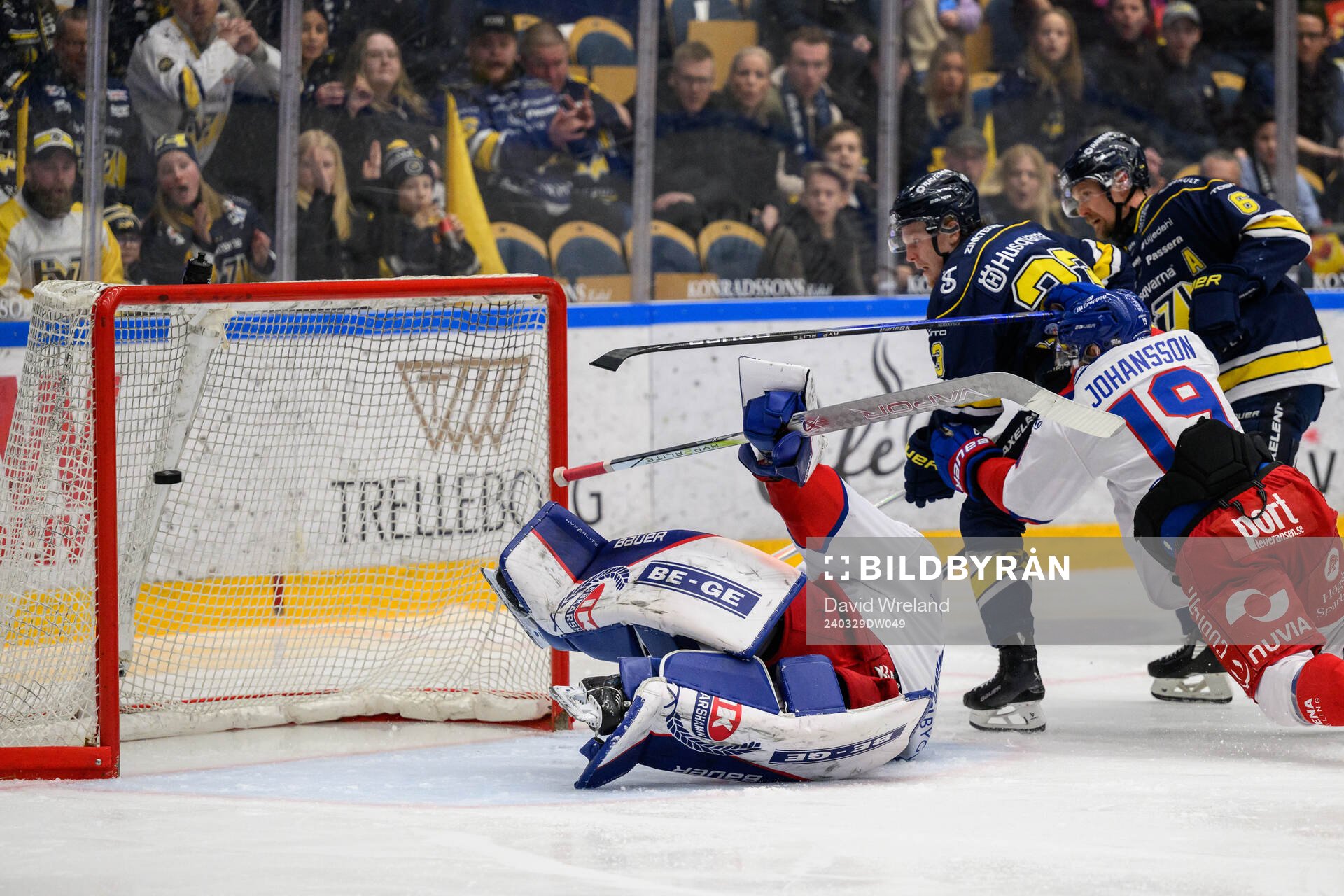 HV71s Åke Stakkestad gör 1-0