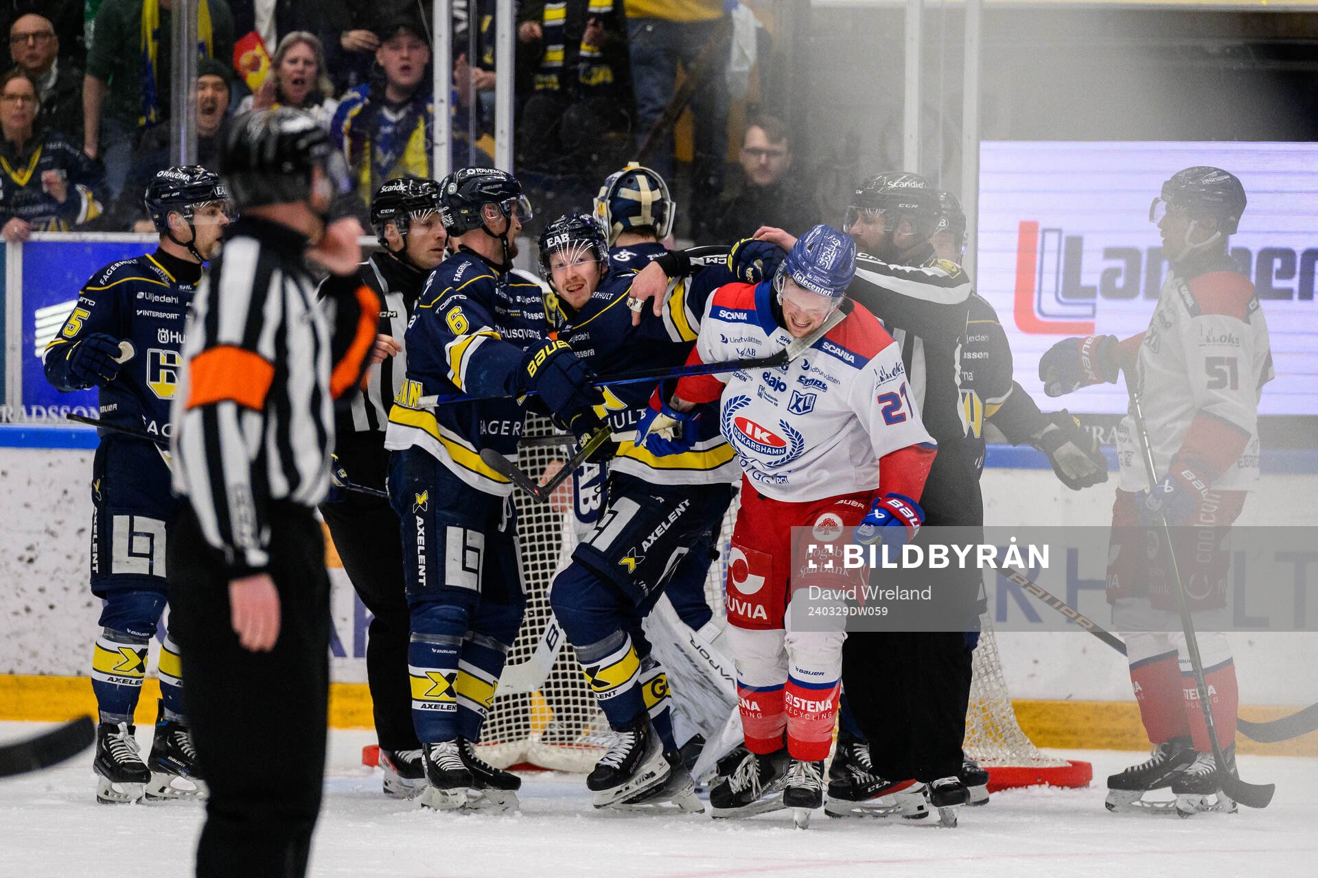 HV71s Anton Strålman och Oskarshamns Hampus Karlsson