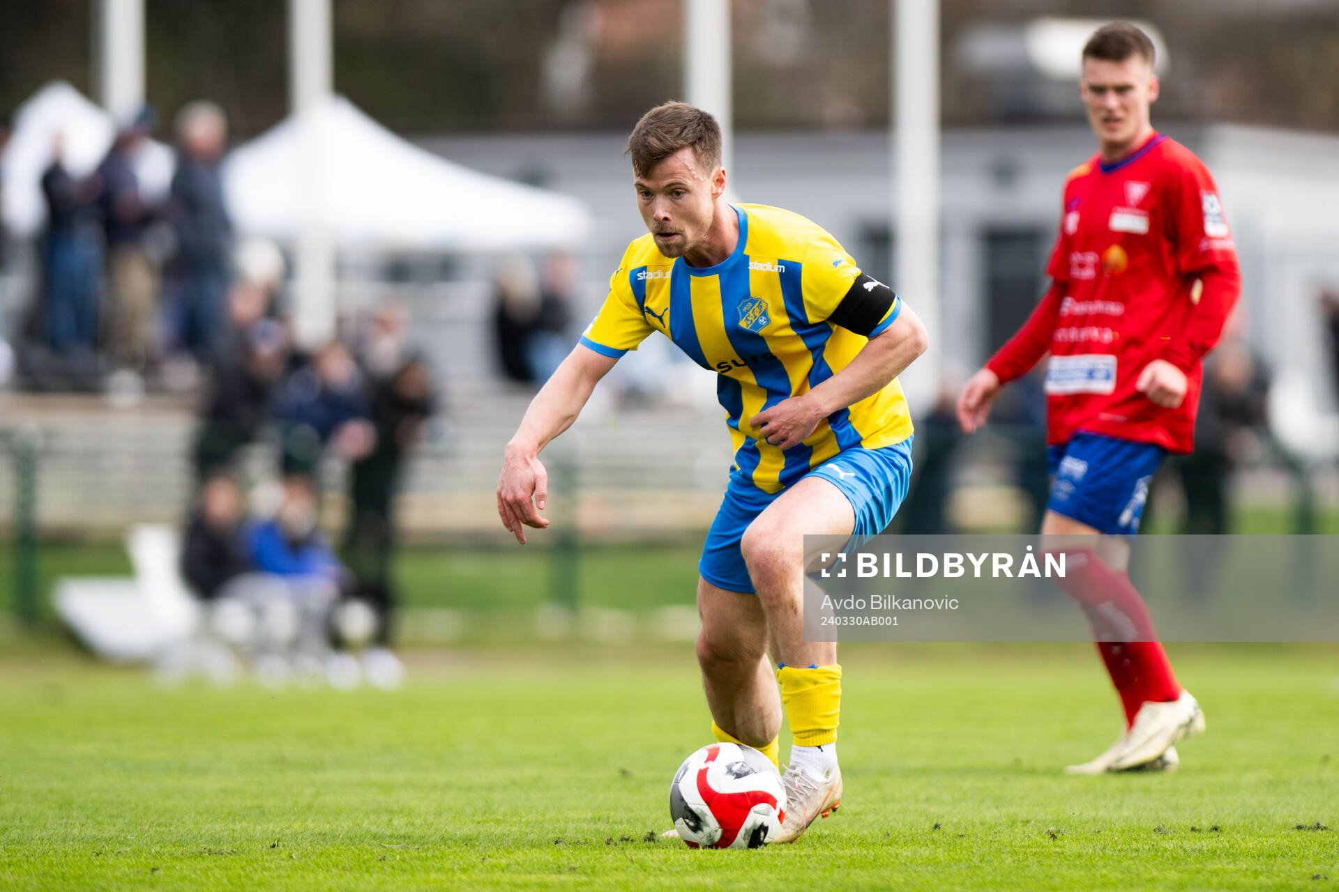 Eskilsminnes Lucas Ohlander under fotbollsmatchen i Division 1 södra mellan Eskilsminne och Tvååkers IF den 30 mars 2024 i Helsingborg.
