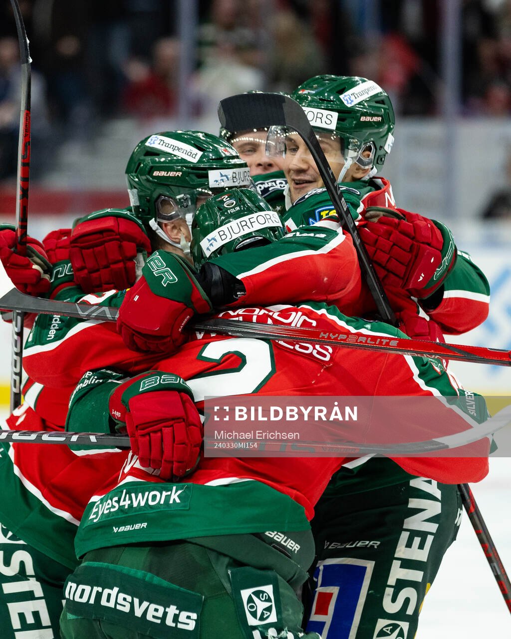 Frölundas Christian Folin jublar