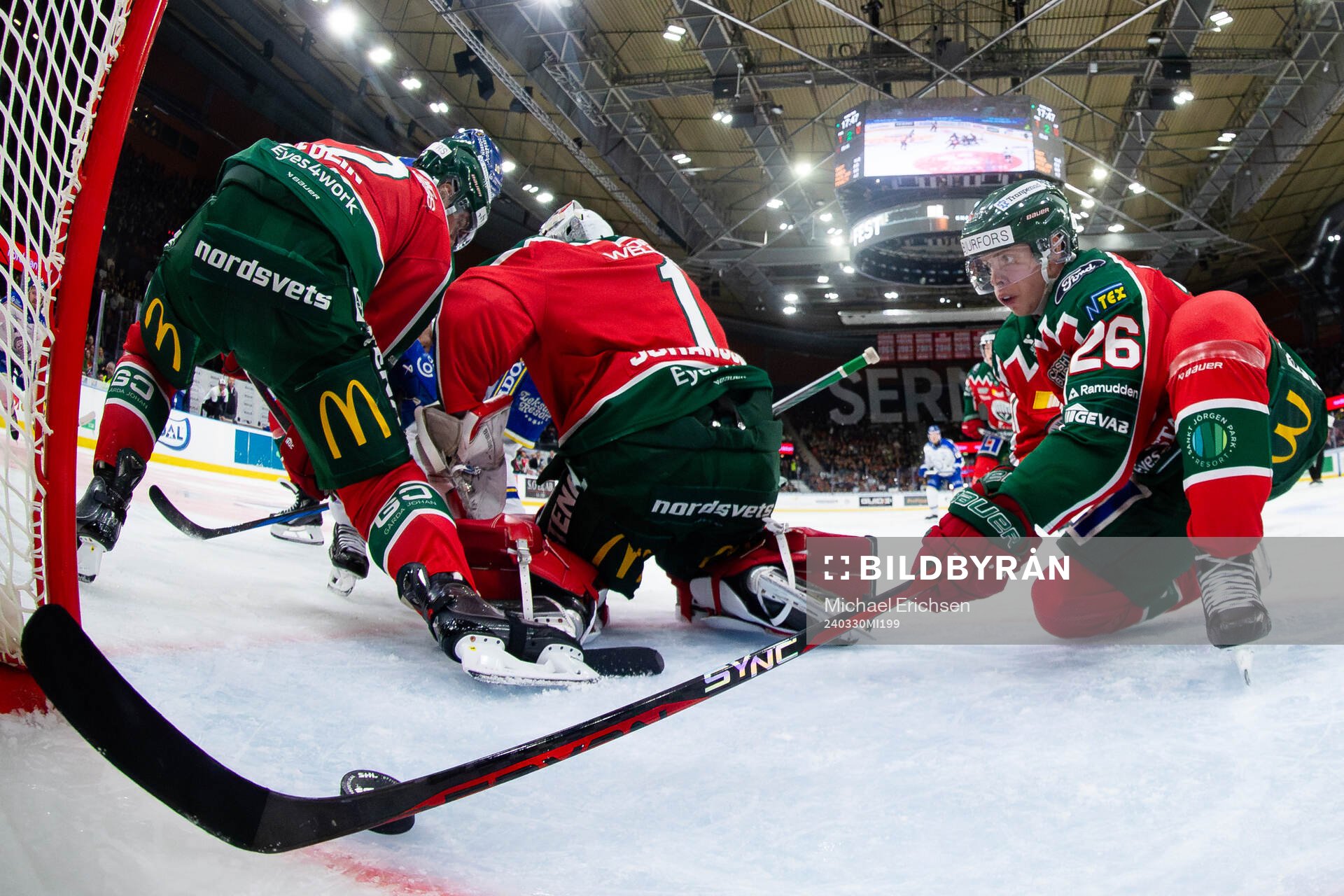 Leksands Oskar Lang kvitterar till 1-1 bakom Frölundas