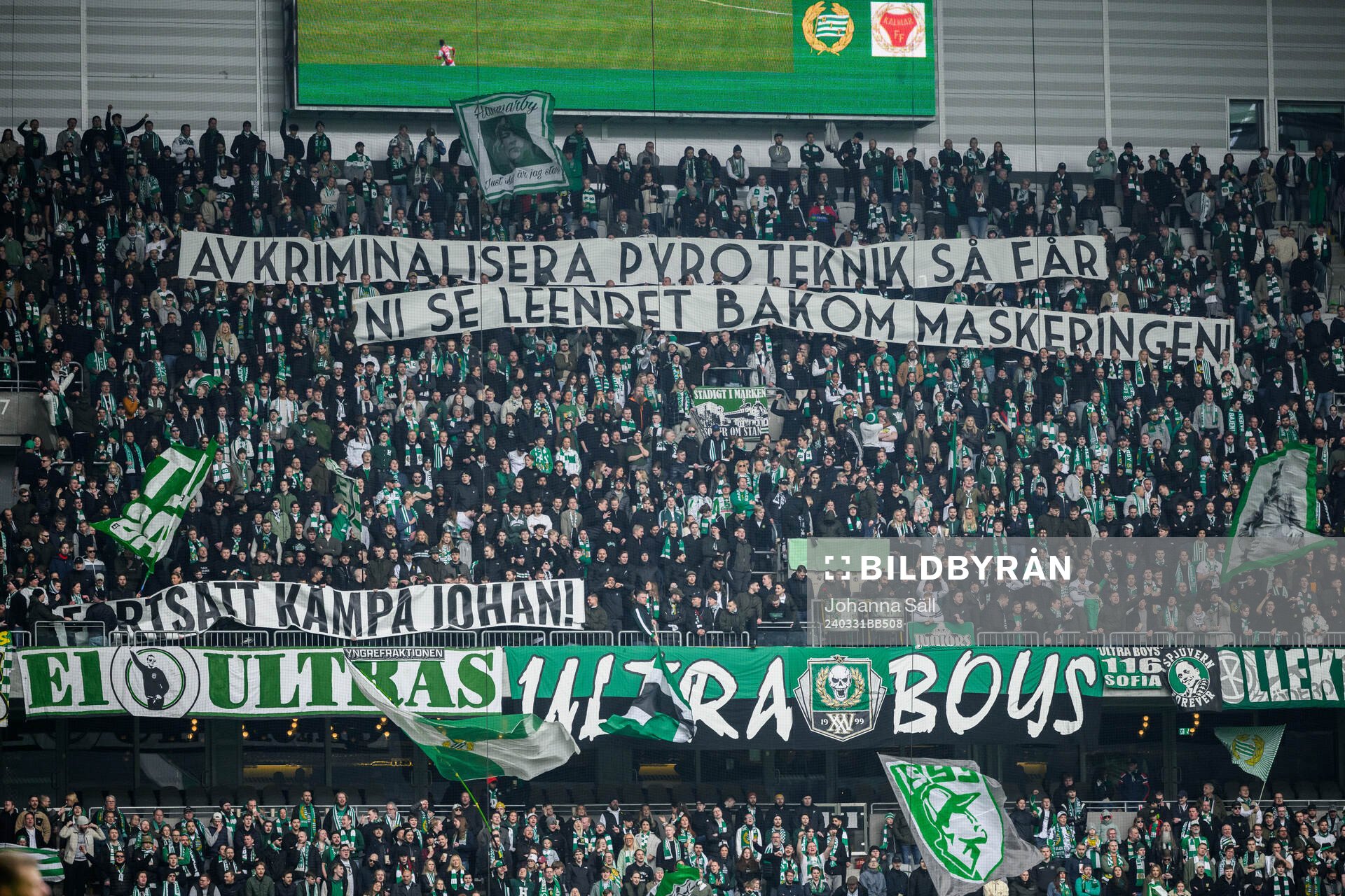 Banderoller från Hammarbys supportrar