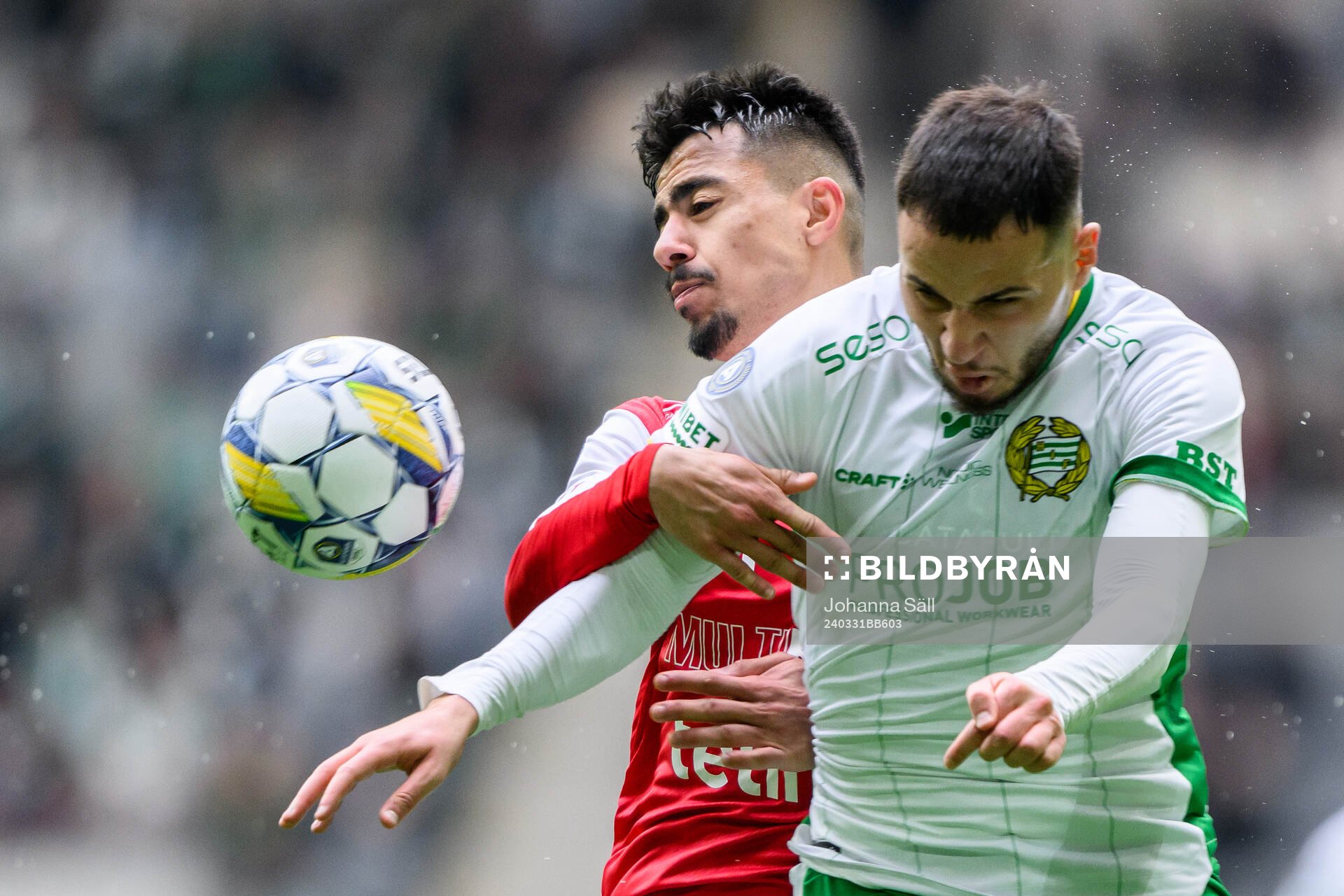 Kalmars Arash Motaraghebjafarpour och Hammarbys Abdelrahman