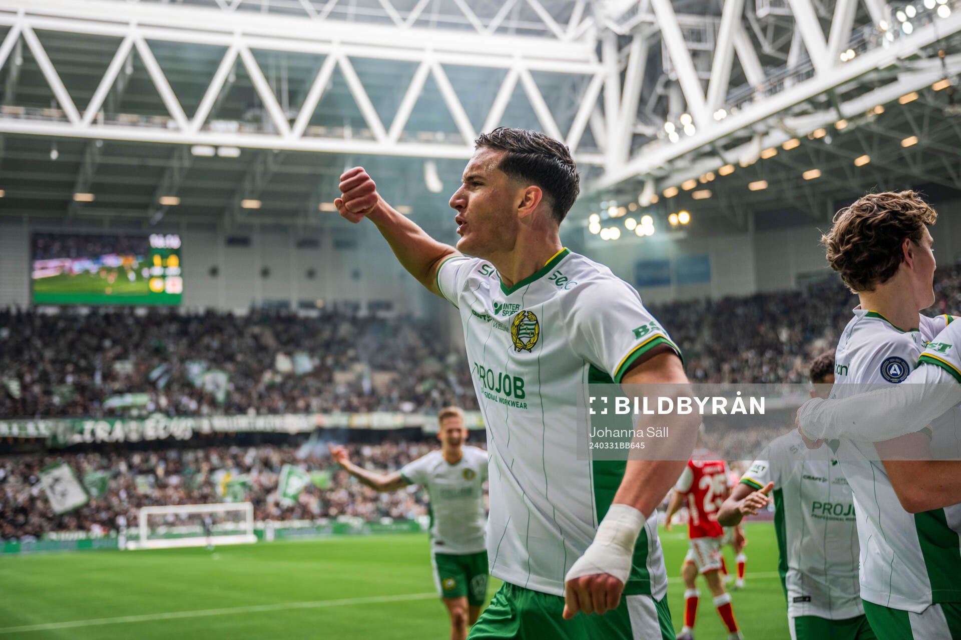 Hammarbys Deniz Gul jublar