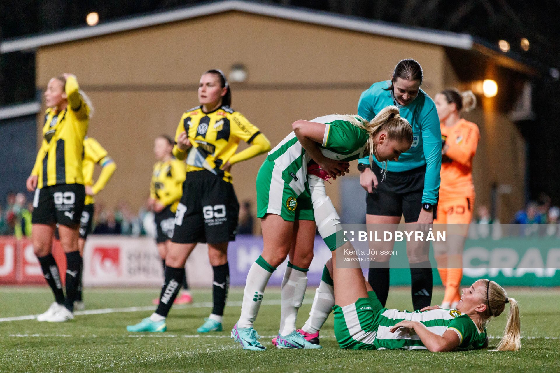 Hammarbys Stina Lennartsson har kramp
