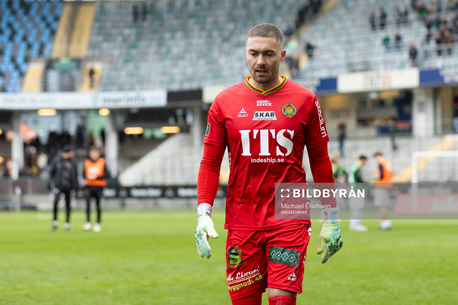 GAIS målvakt Mergim Krasniqi deppar