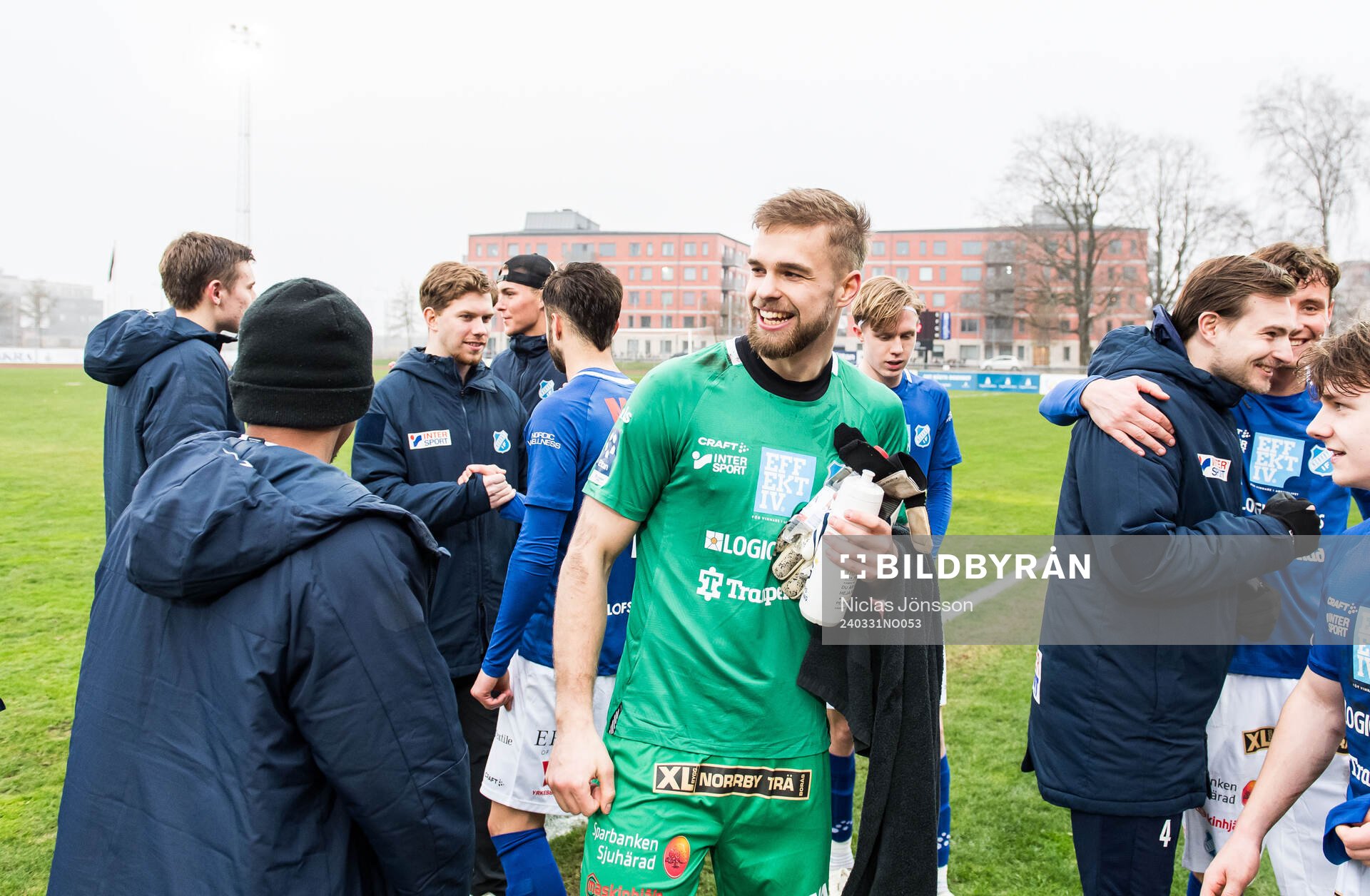 Norrby IFs målvakt Victor Astor jublar