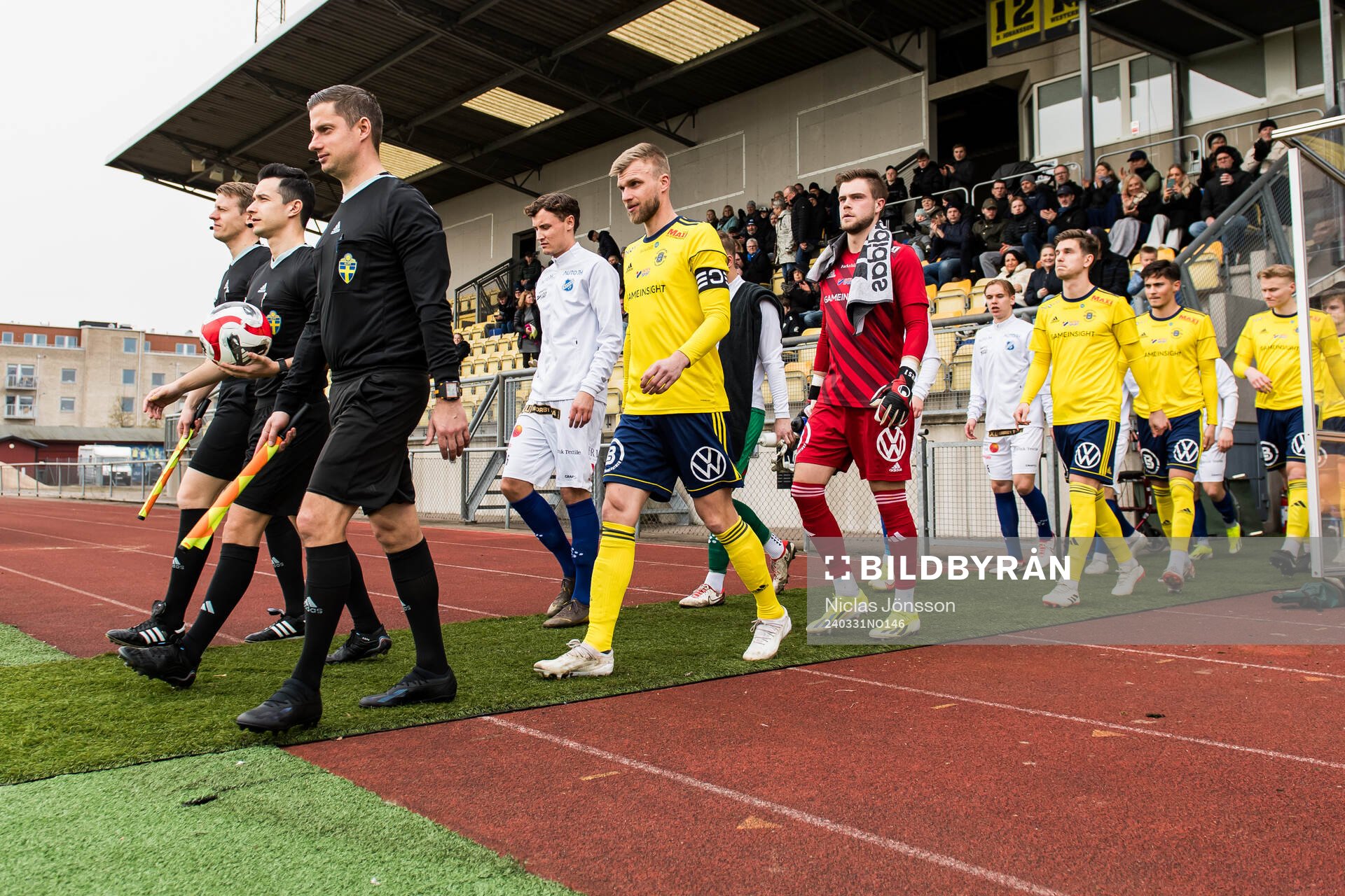 Ängelholms Robin Nilsson och målvakt Robin Streifert