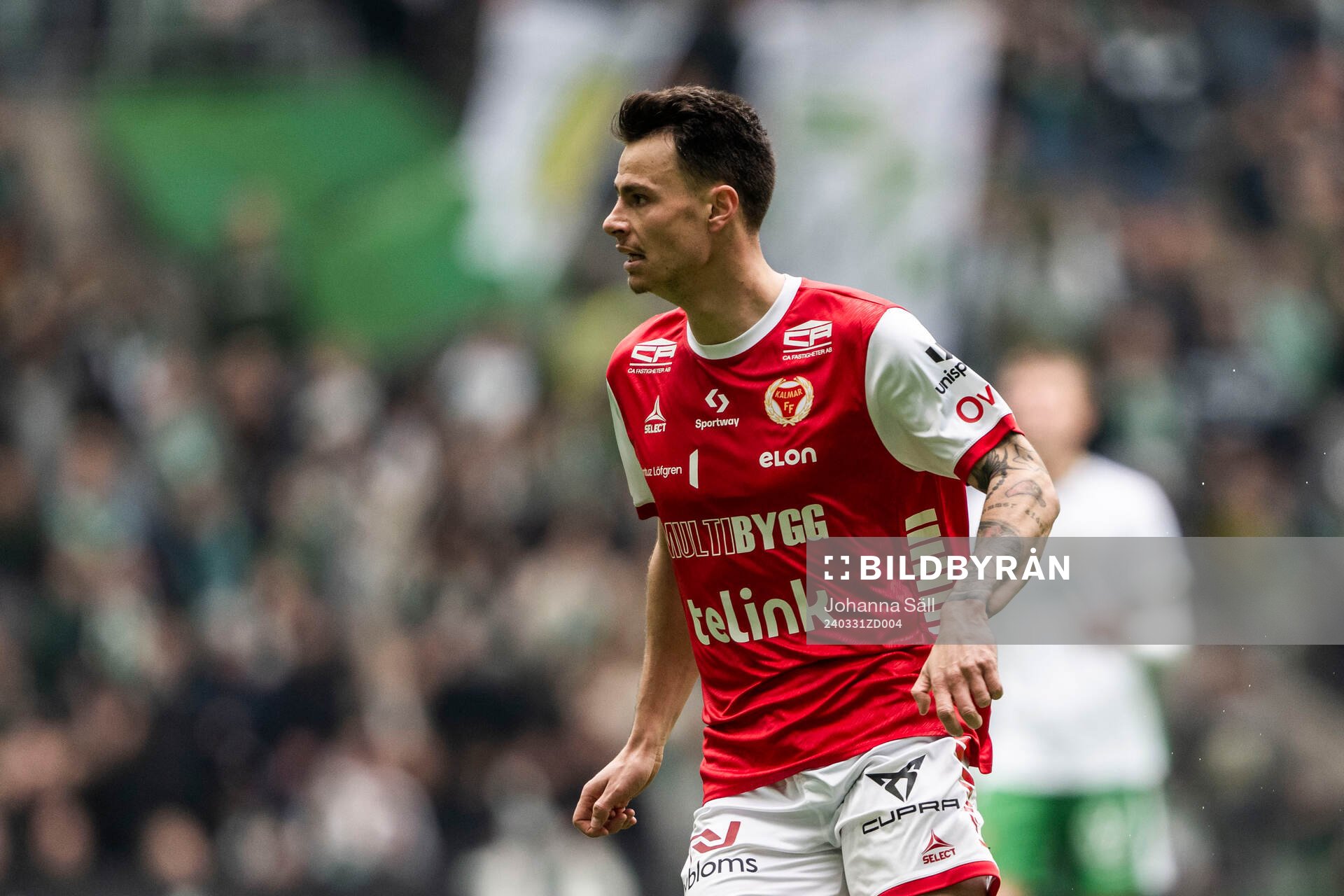 Kalmars Melker Hallberg under fotbollsmatchen i Allsvenskan mellan Hammarby och Kalmar den 31 mars 2024 i Stockholm. 