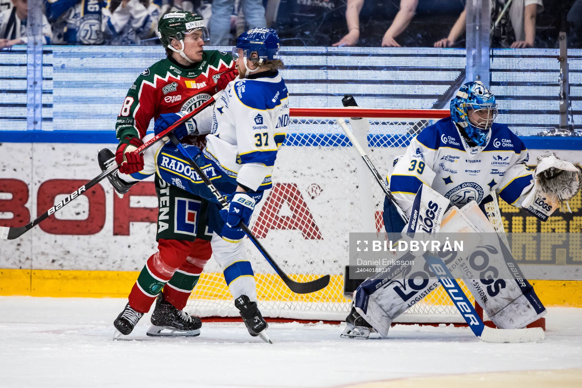Frölundas Linus Öberg och Leksands Anton Lindholm och