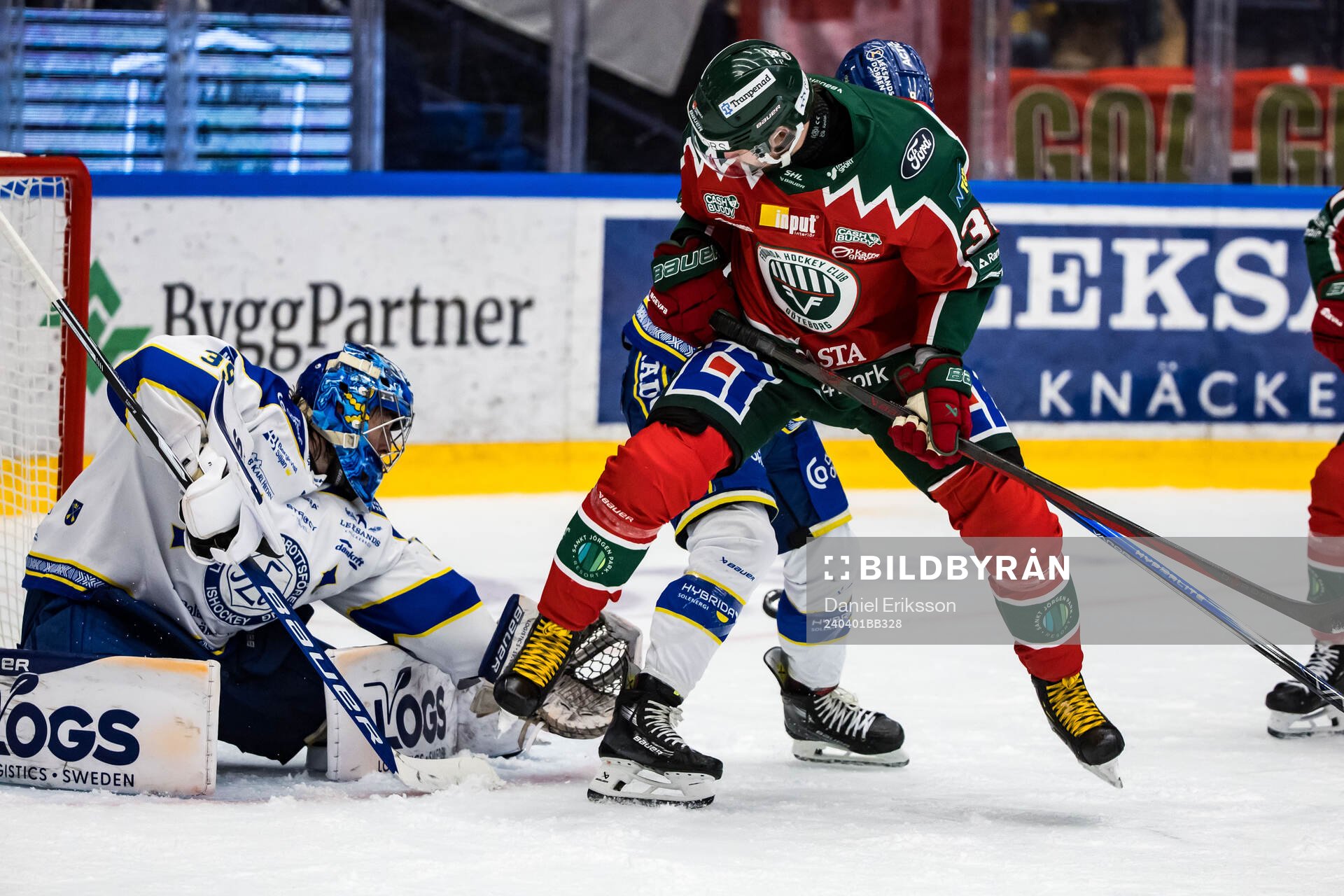 Leksands målvakt Filip Larsson och Frölundas Mikael