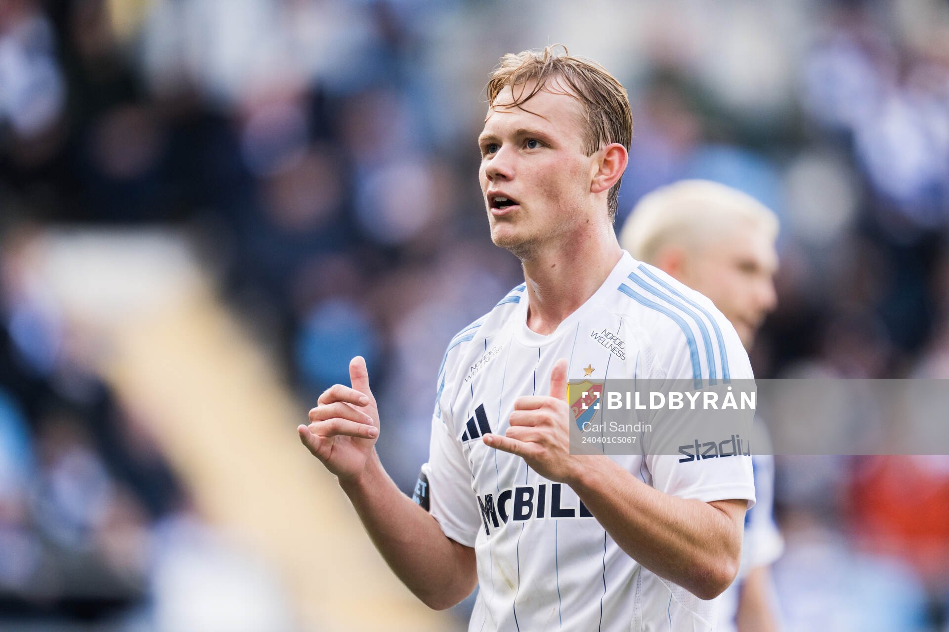 Djurgårdens Tobias Gulliksen jublar efter 0-4 målet under fotbollsmatchen i Allsvenskan mellan IFK Göteborg och Djurgården den 1 april 2024 i Göteborg.