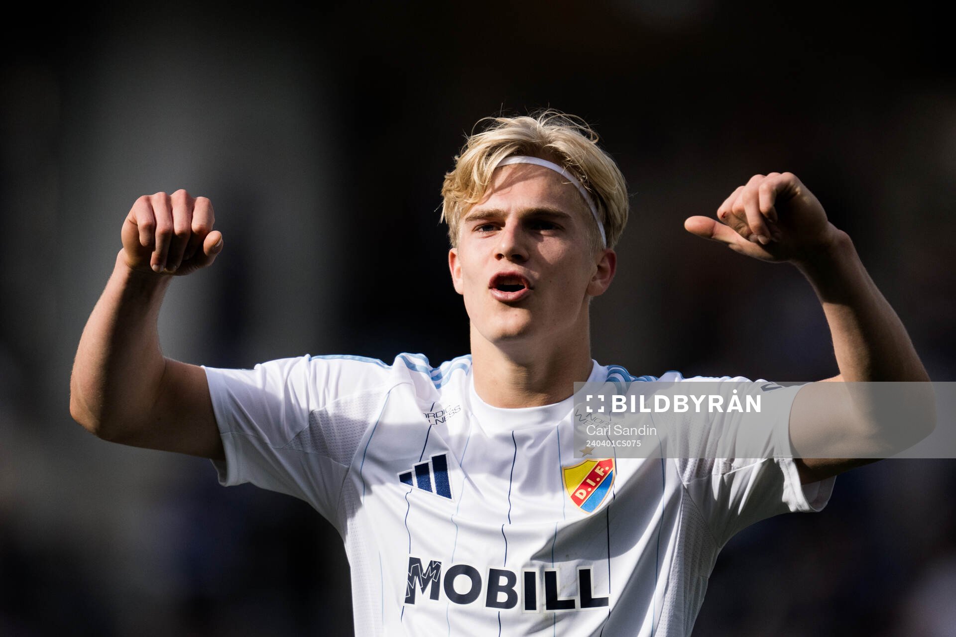 Djurgårdens Lucas Bergvall jublar