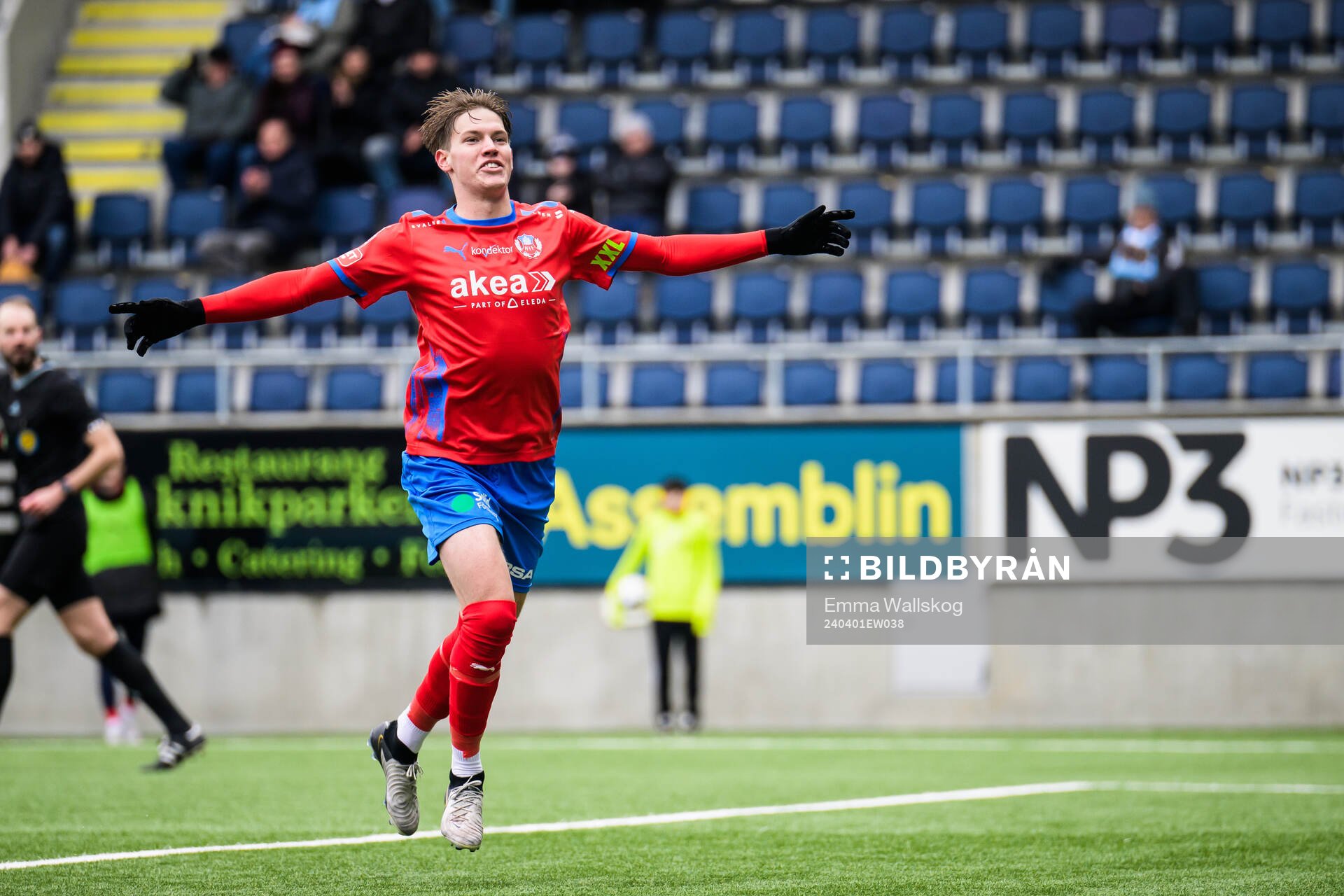 Helsingborgs Taylor Silverholt jublar