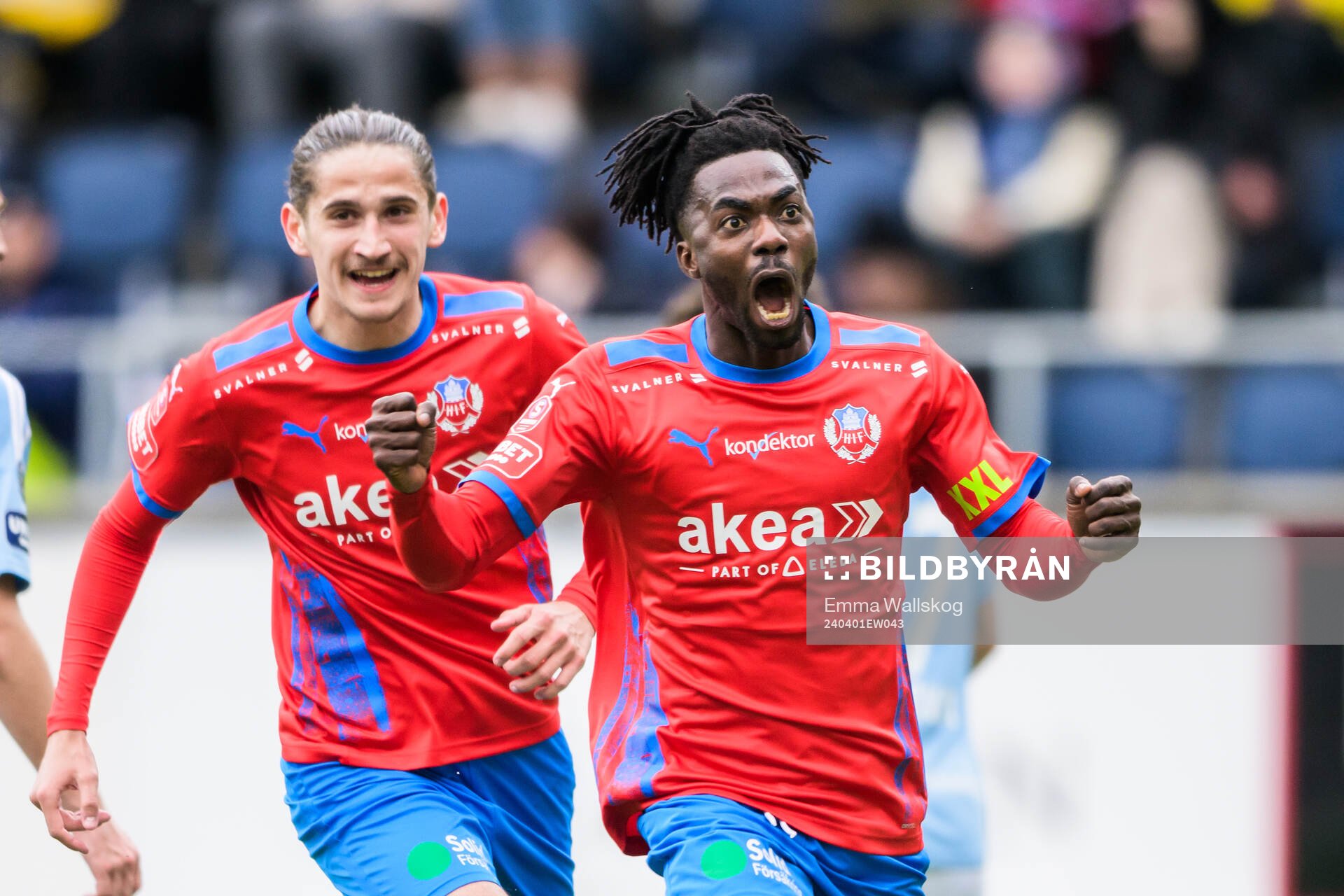 Helsingborgs Ervin Gigovic och Benjamin Acquah jublar