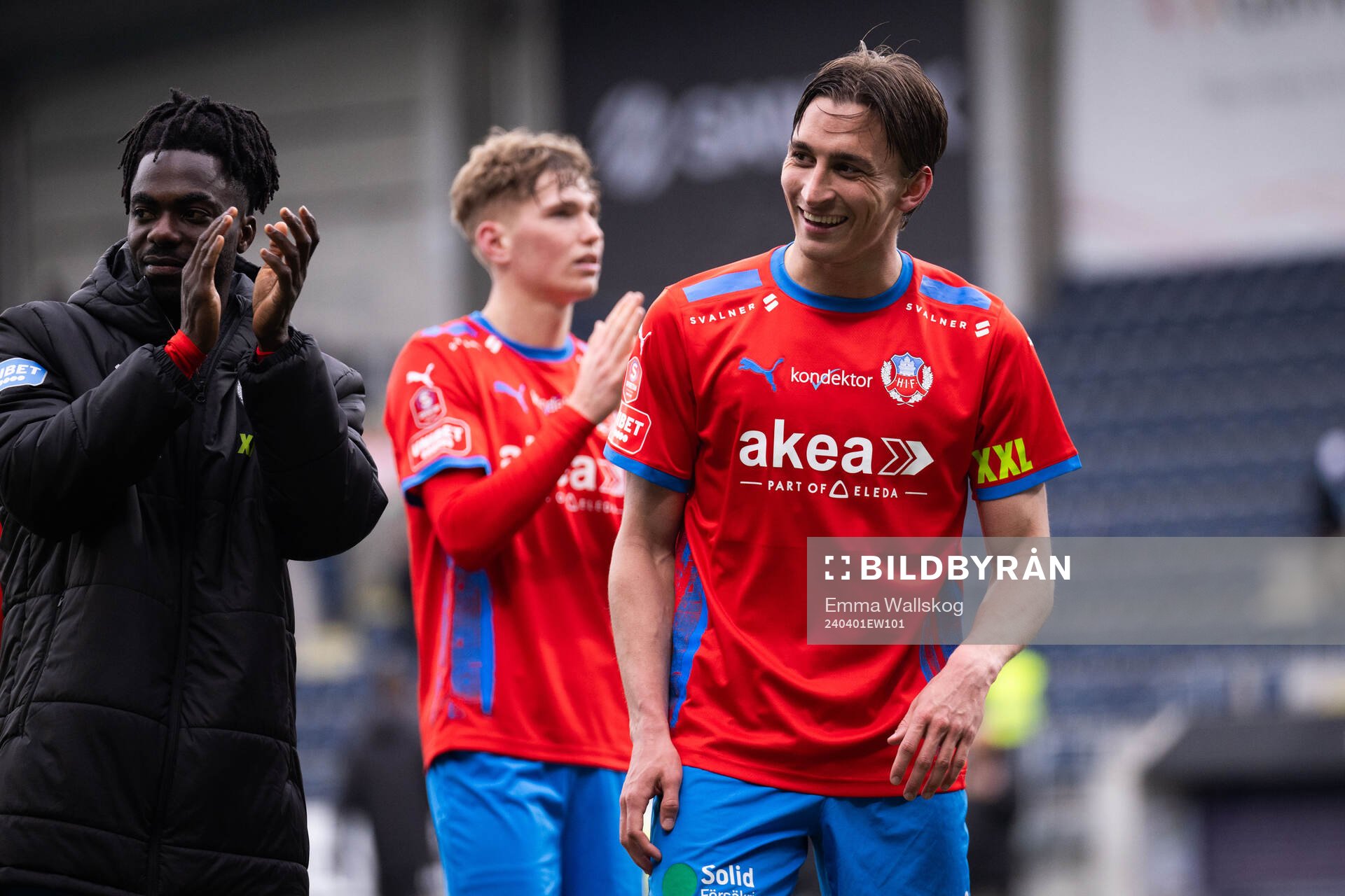 Helsingborgs Wilhelm Nilsson jublar efter fotbollsmatchen i Superettan mellan Gefle och Helsingborg den 1 april 2024 i Gävle. 