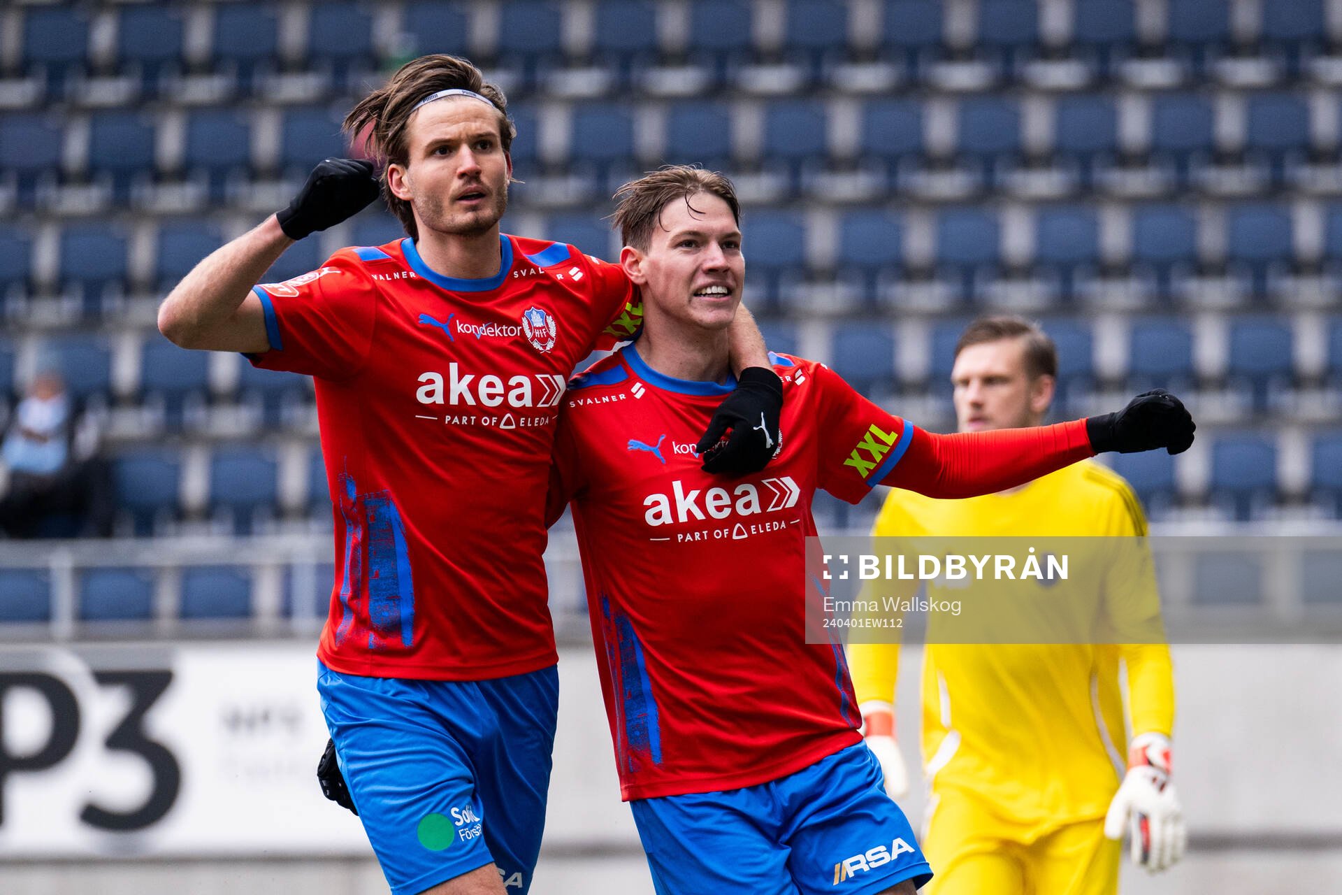 Helsingborgs Wilhelm Loeper och Taylor Silverholt jublar