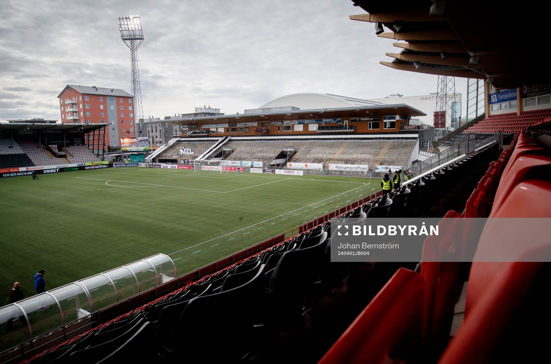 Västra läktaren på Behrn Arena inför fotbollsmatchen i Superettan mellan Örebro och Skövde AIK den 1 april 2024 i Örebro. 