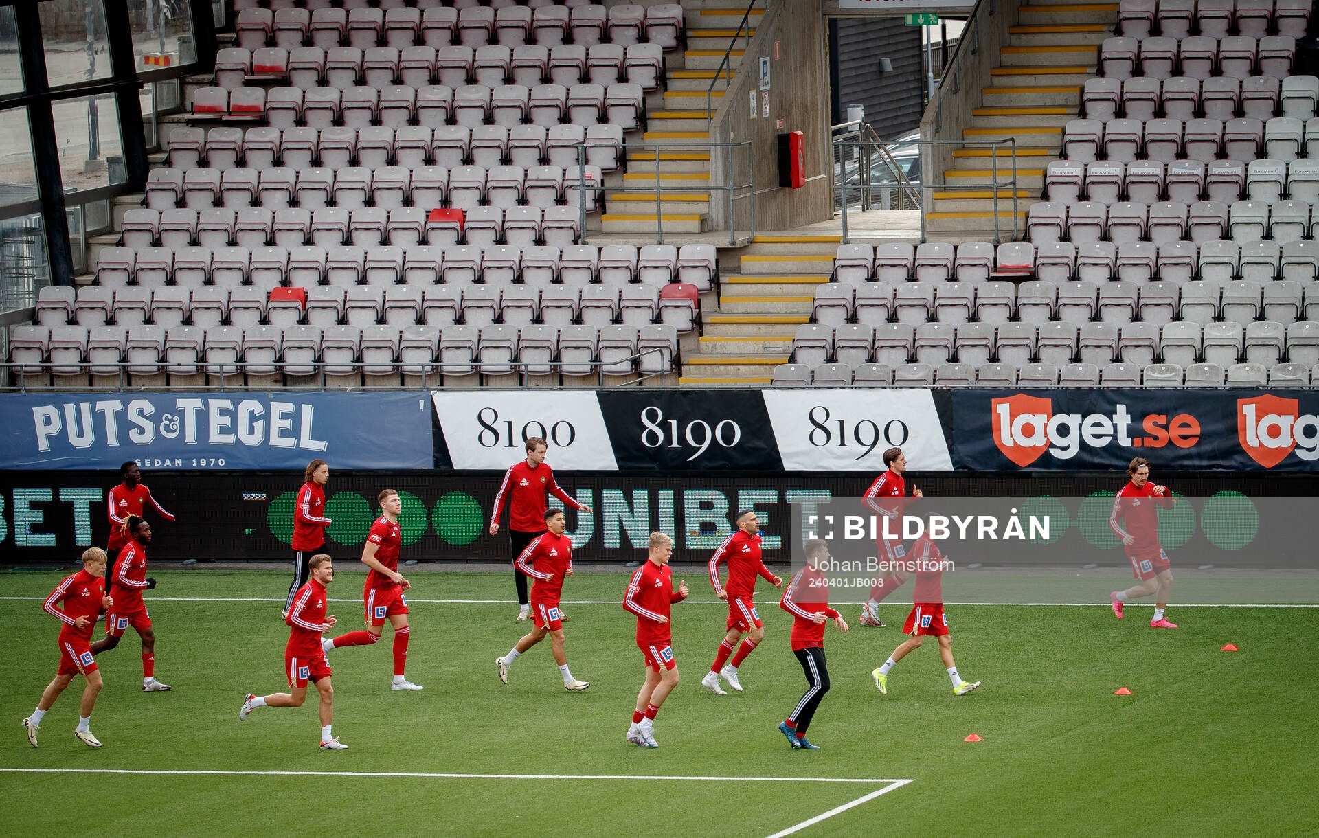 Skövde AIKs värmer upp