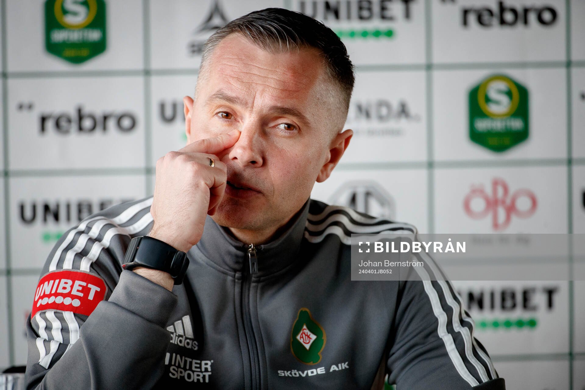 Skövde AIKs tränare Srdjan Tufegdzic på presskonferensen