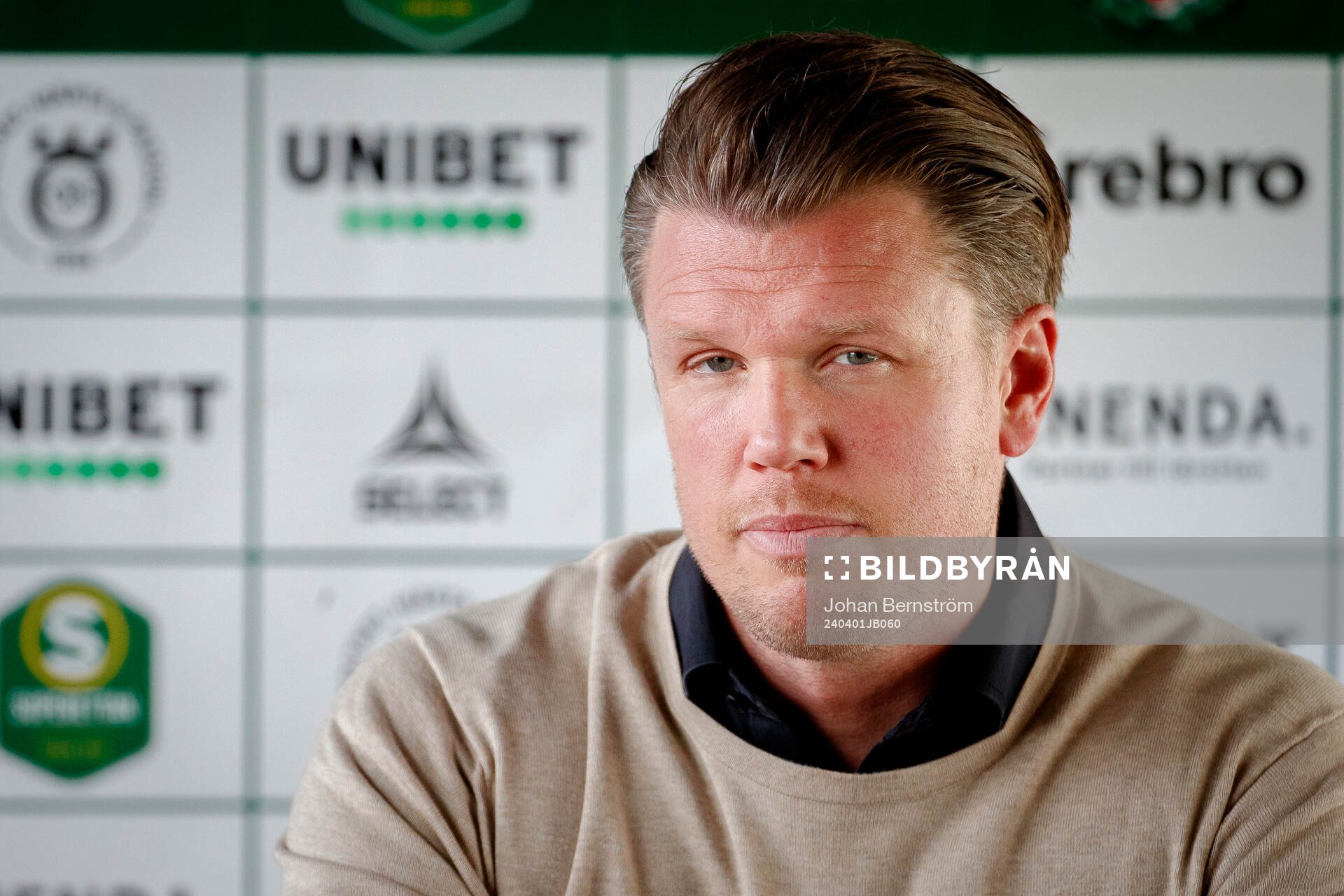 Örebros huvudtränare Christian Järdler på presskonferensen efter fotbollsmatchen i Superettan mellan Örebro och Skövde AIK den 1 april 2024 i Örebro.