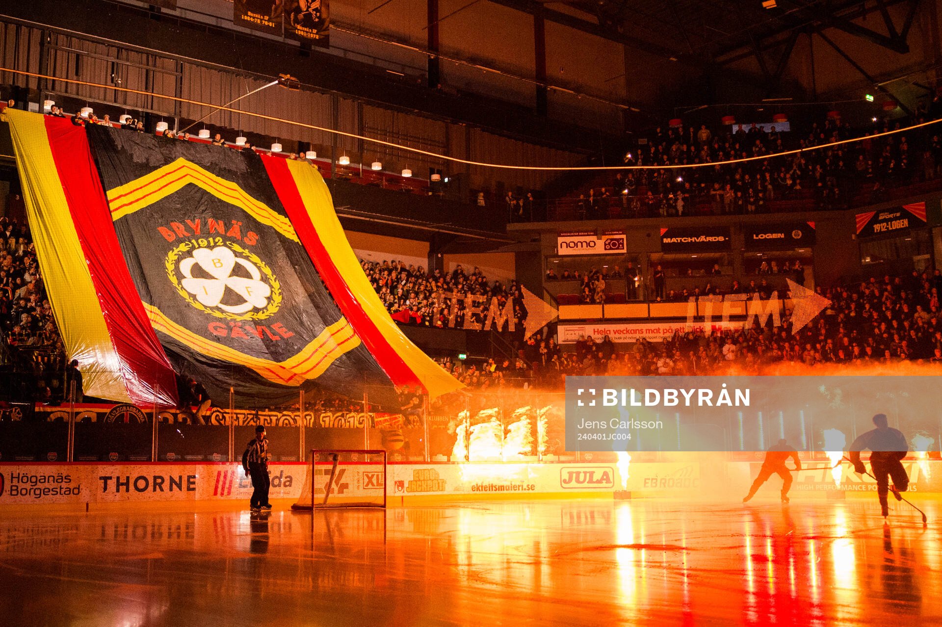 Brynäs spelare gör entré
