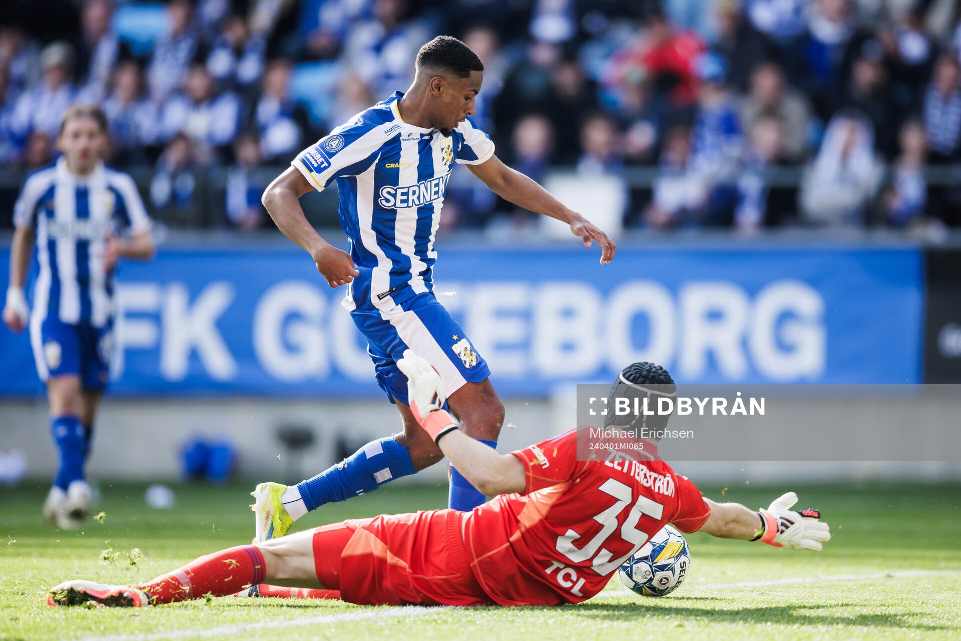 IFK Göteborgs Paulos Abraham och Djurgårdens Jacob Widell