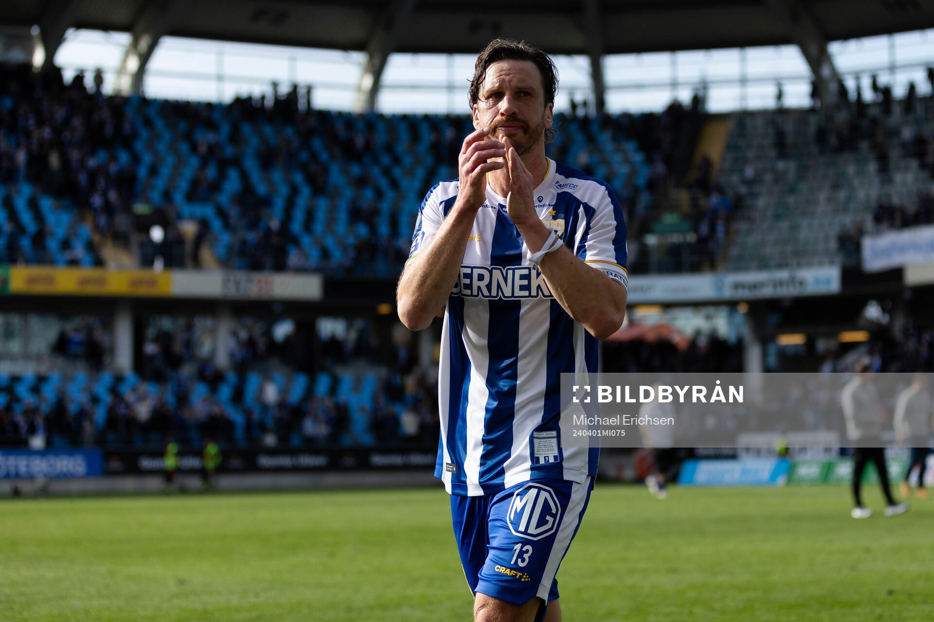 IFK Göteborgs Gustav Svensson deppar
