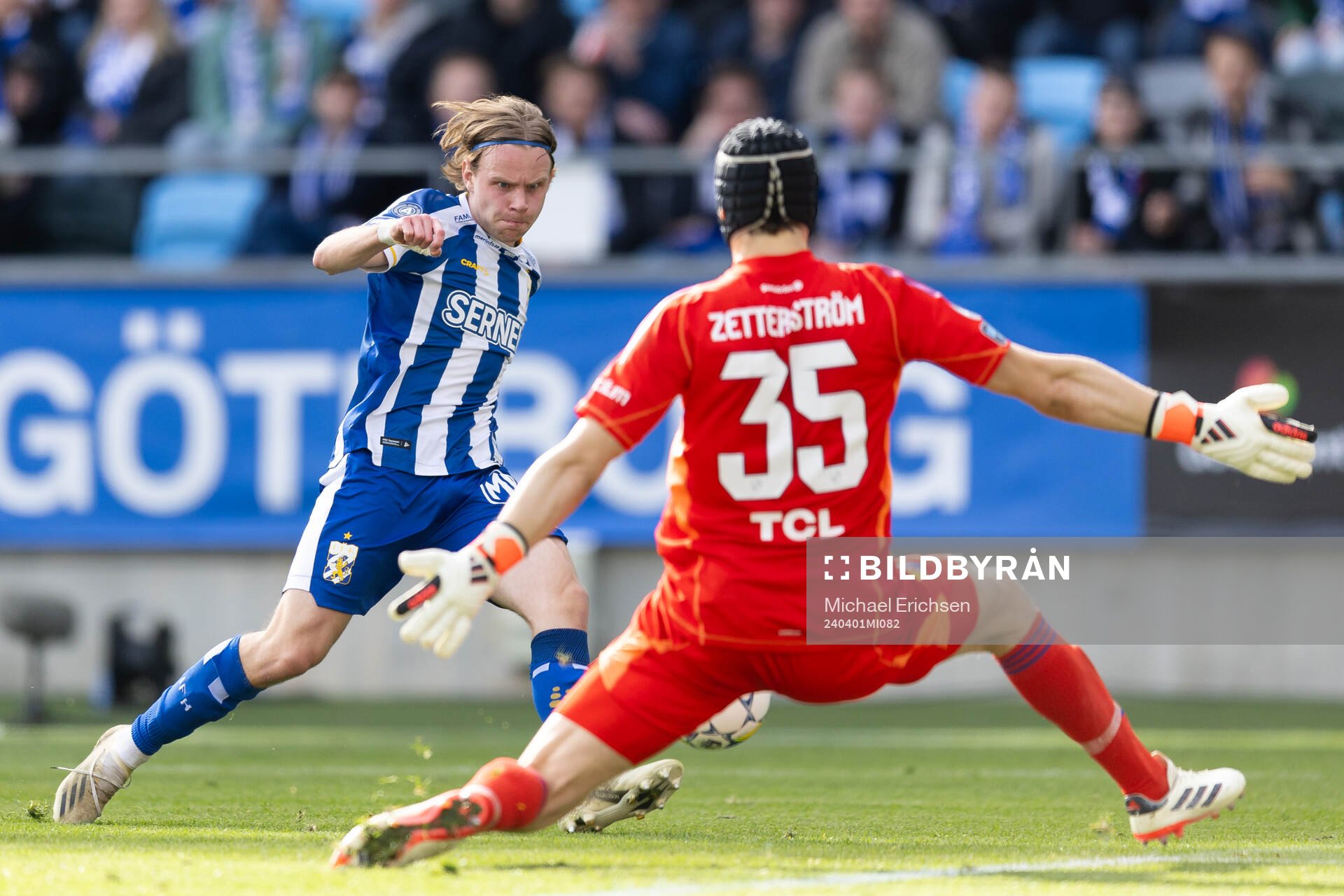 IFK Göteborgs Oscar Pettersson med ett avslut som