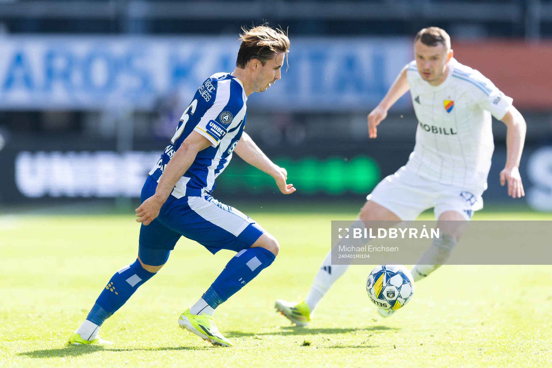 IFK Göteborgs Anders Trondsen under fotbollsmatchen i Allsvenskan mellan IFK Göteborg och Djurgården den 1 april 2024 i Göteborg. 