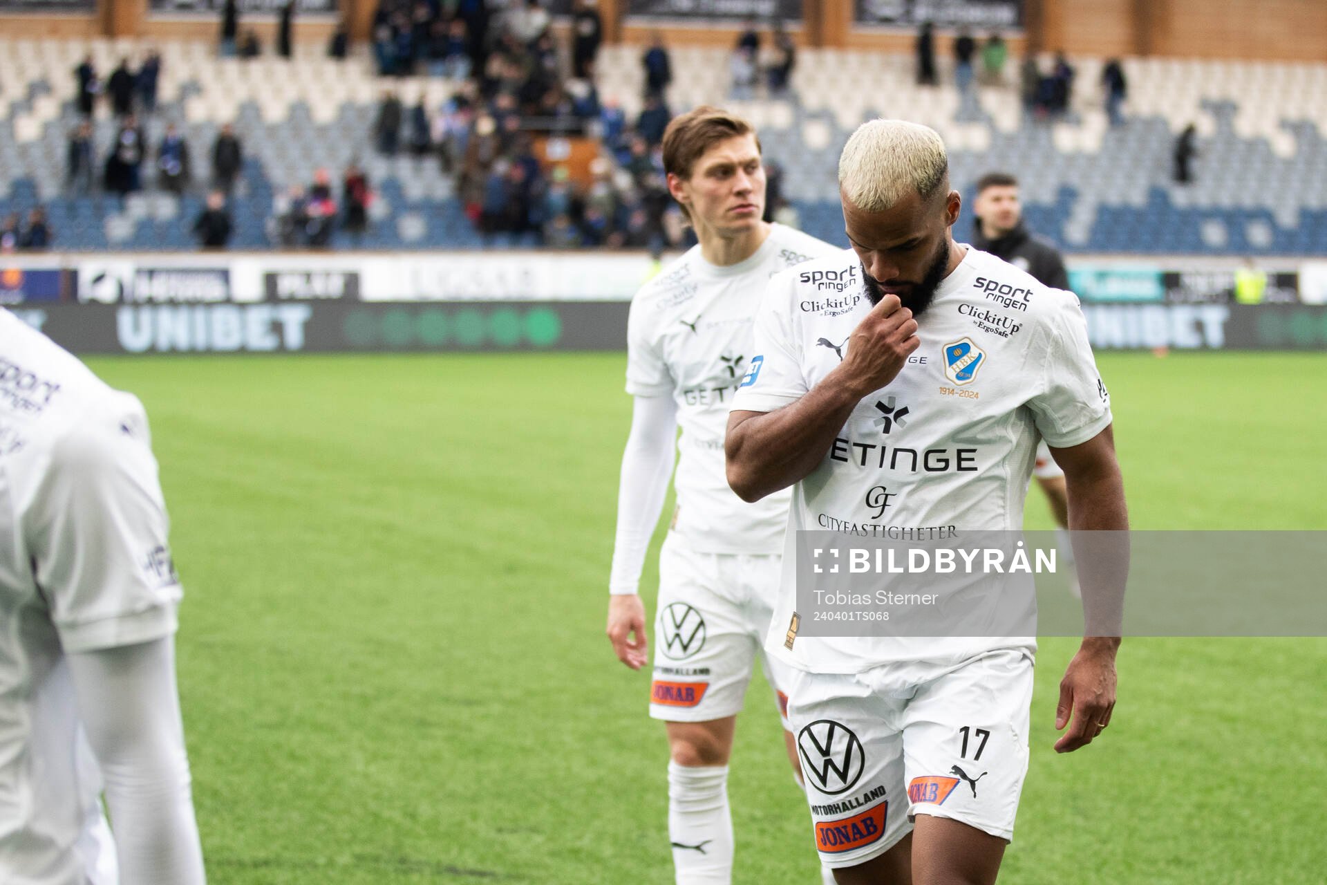 Halmstads Phil Ofosu-Ayeh deppar