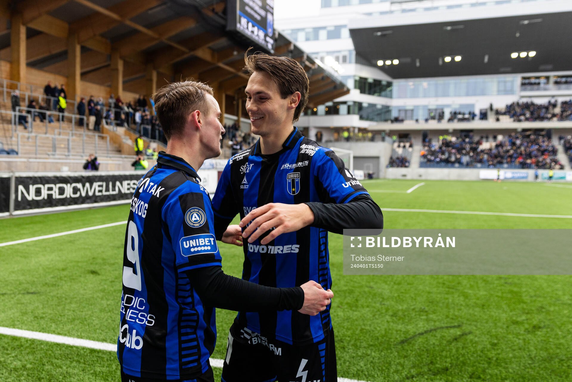 Sirius Noel Milleskog jublar med Tobias Carlsson
