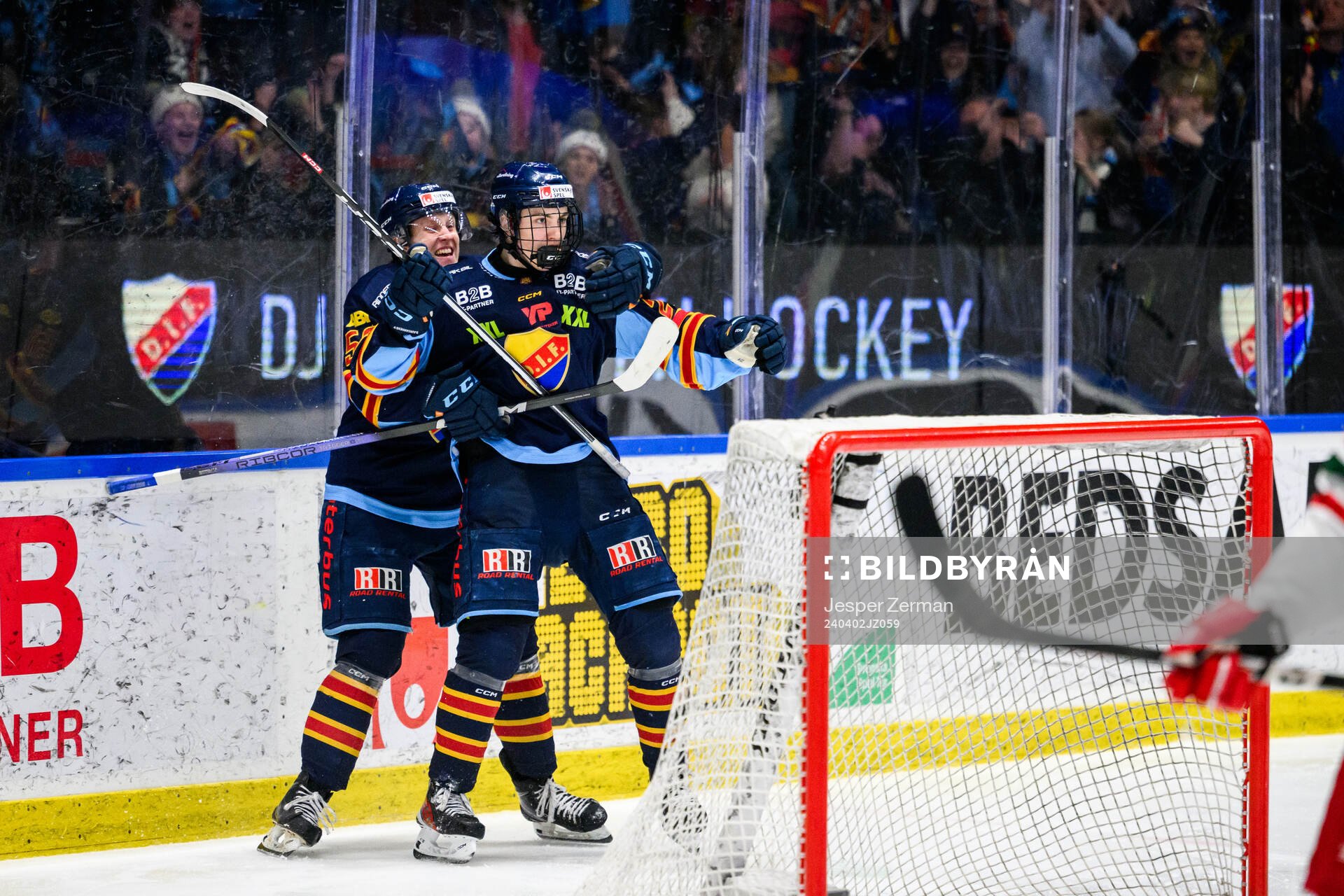 Djurgårdens Linus Eriksson jublar