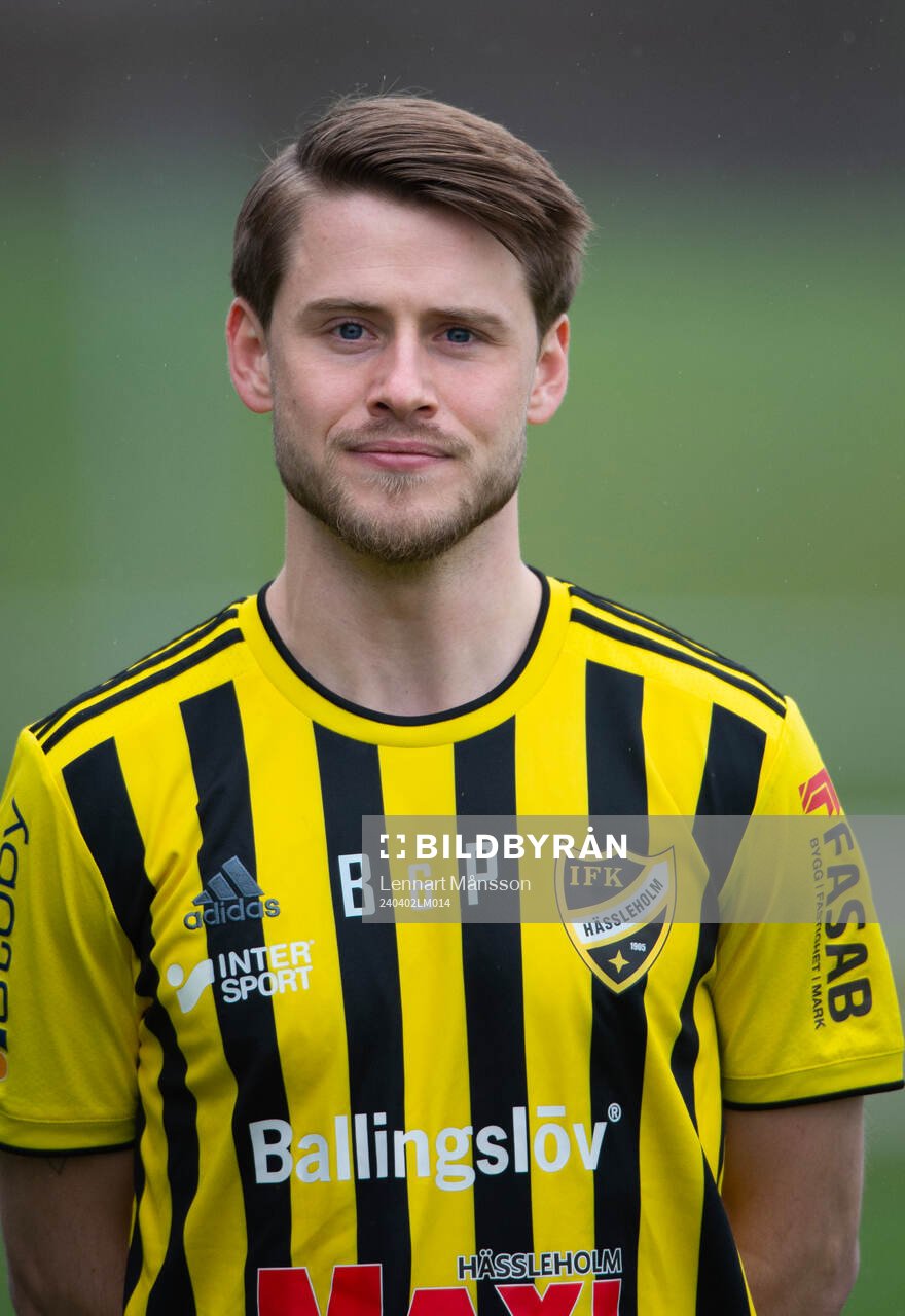 Elliot Pramberg, IFK Hässleholm, A-lag och U19-lag, i