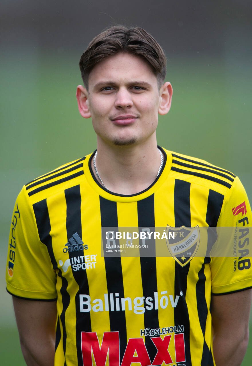 Viktor Ahlgren, IFK Hässleholm, A-lag och U19-lag, i