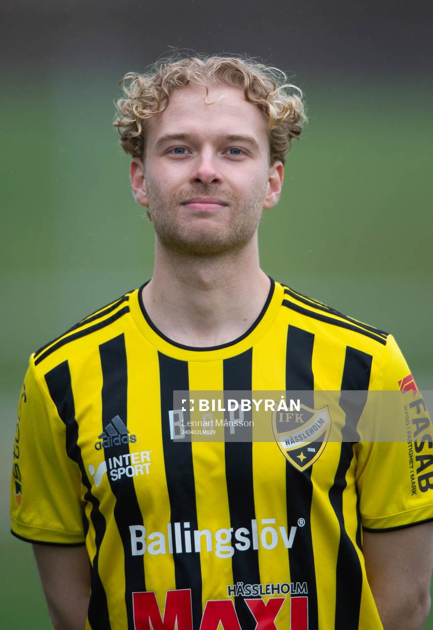 Victor Holmberg, IFK Hässleholm, A-lag och U19-lag, i