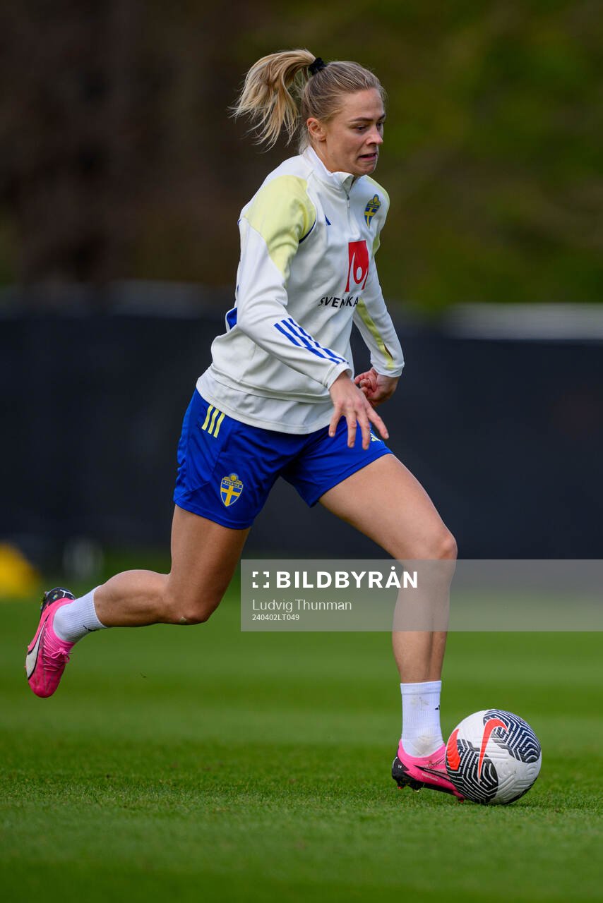Fridolina Rolfö of Sweden of the Swedish women's national