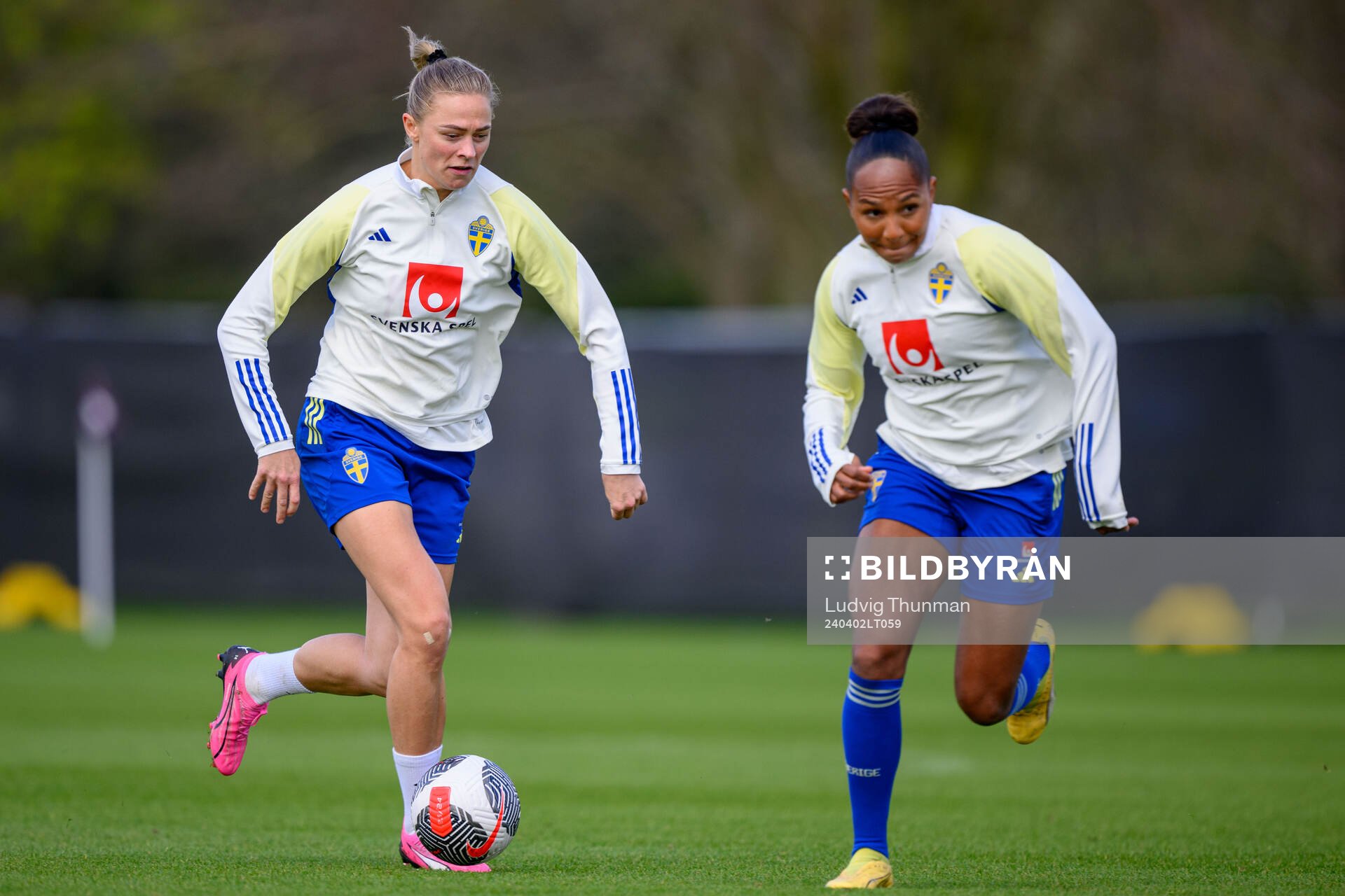 Fridolina Rolfö and Madelen Janogy of Sweden of the
