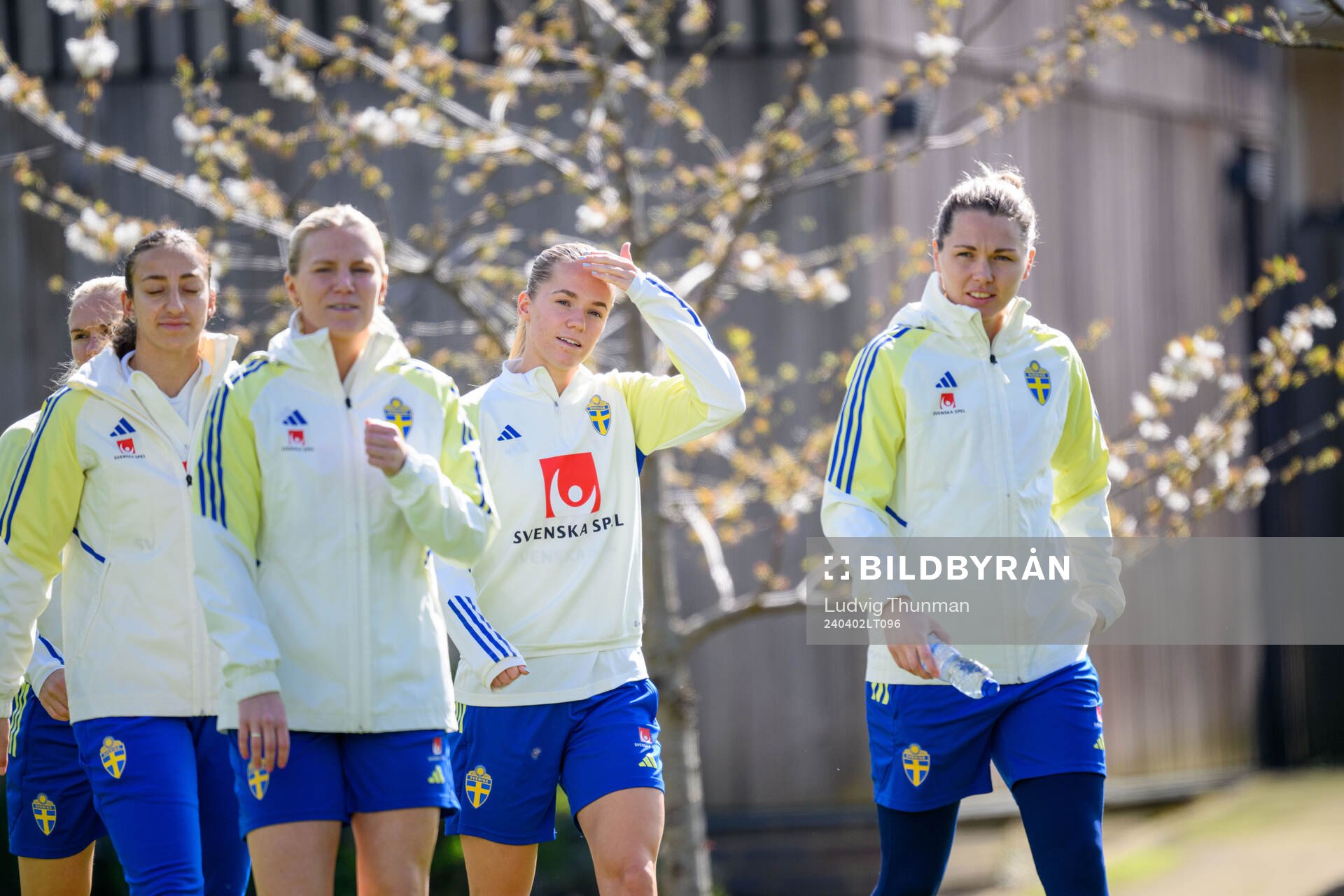 Josefine Rybrink, Hanna Lundkvist and Goalkeeper Jennifer