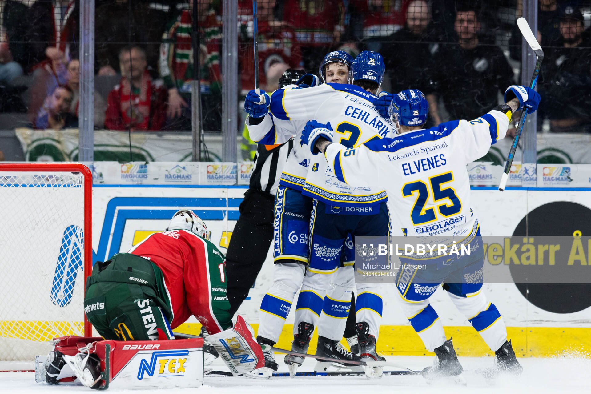 Leksands Lukas Vejdemo jublar med Peter Cehlarik och Lucas