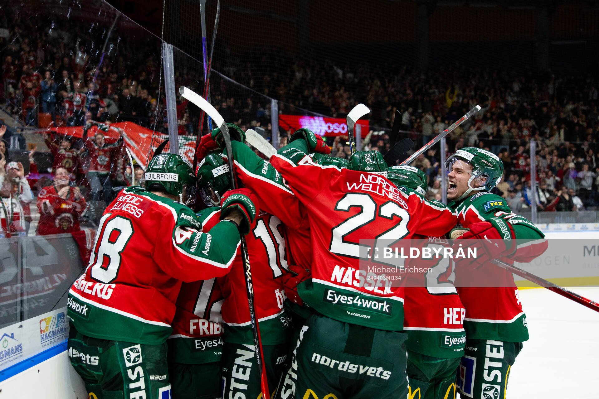 Frölundas Mikael Ruohomaa jublar