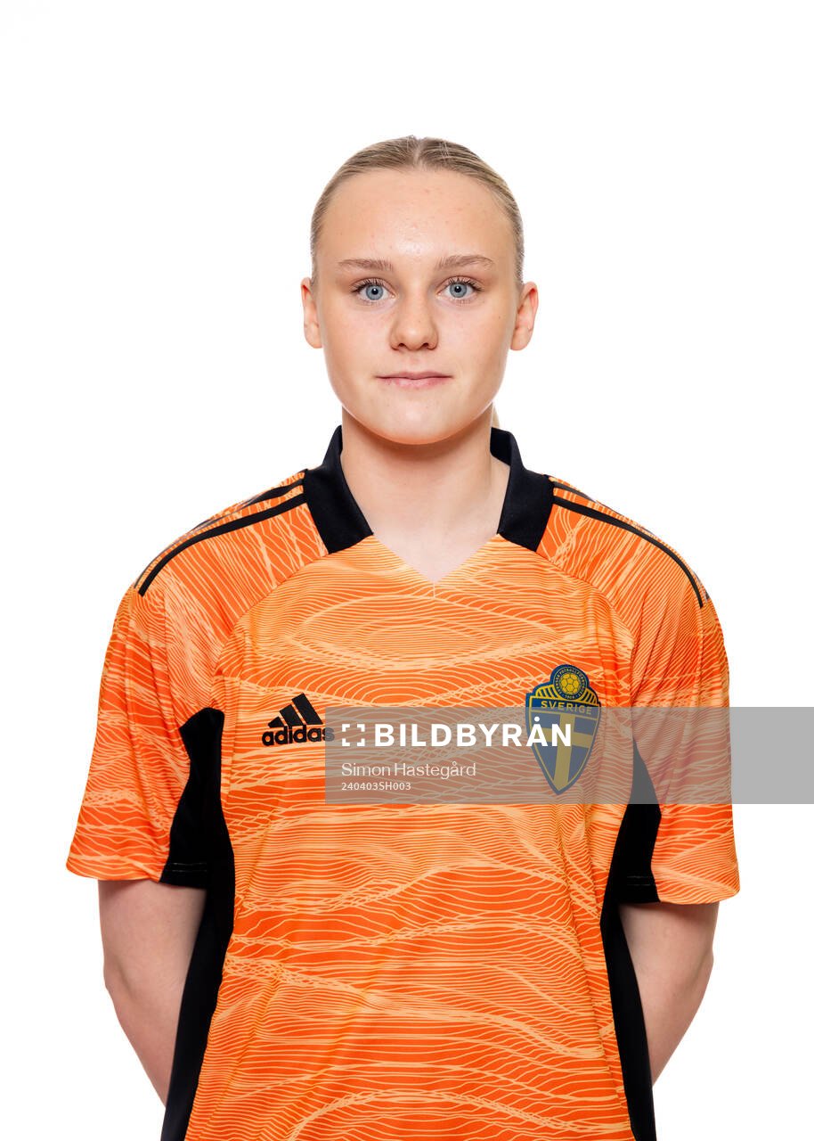 Malva Mellblom, Målvakt