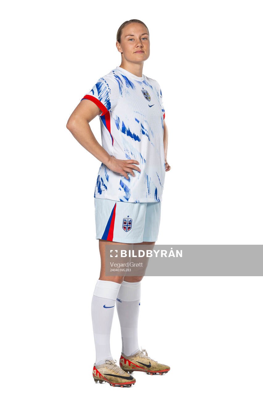 Lisa Naalsund of the Norwegian women's national football