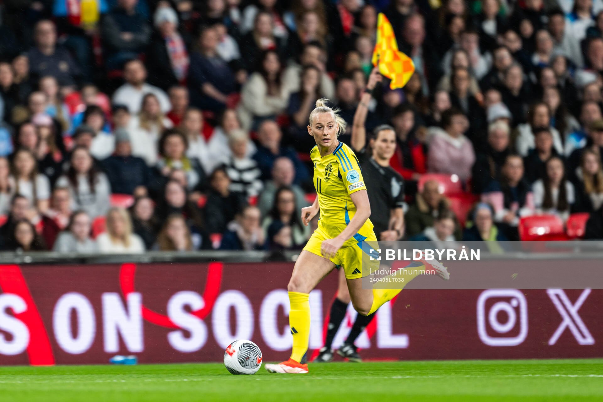 Stina Blackstenius of Sweden