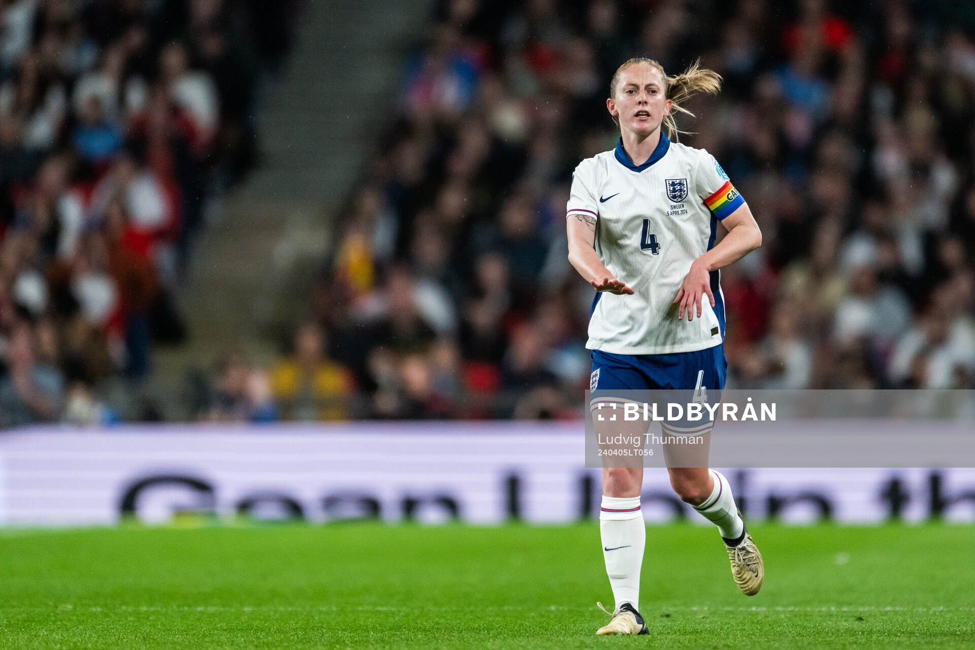 Keira Walsh of England